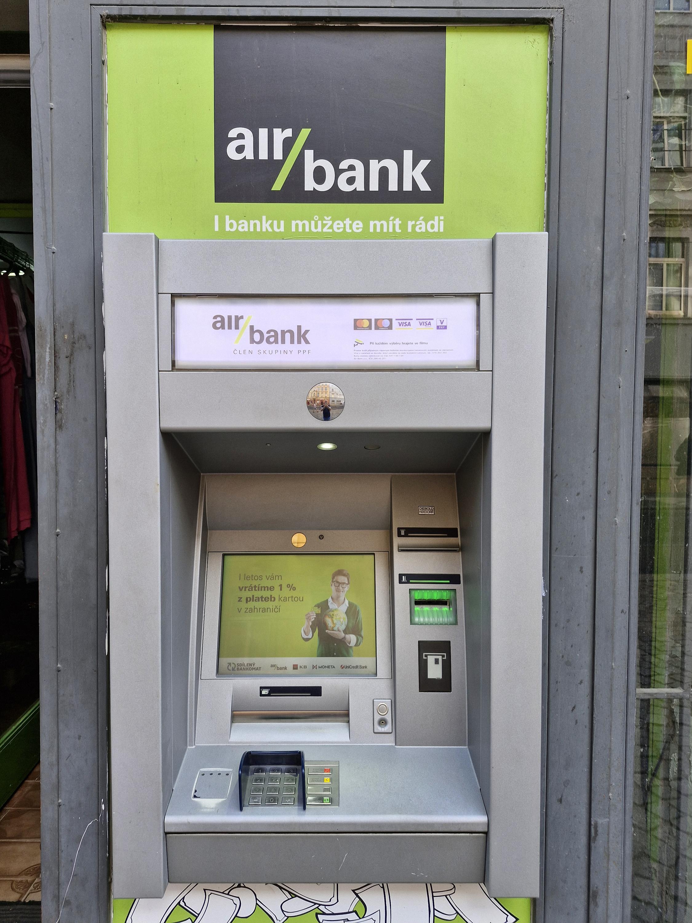 Bankomat Air Bank foto 2