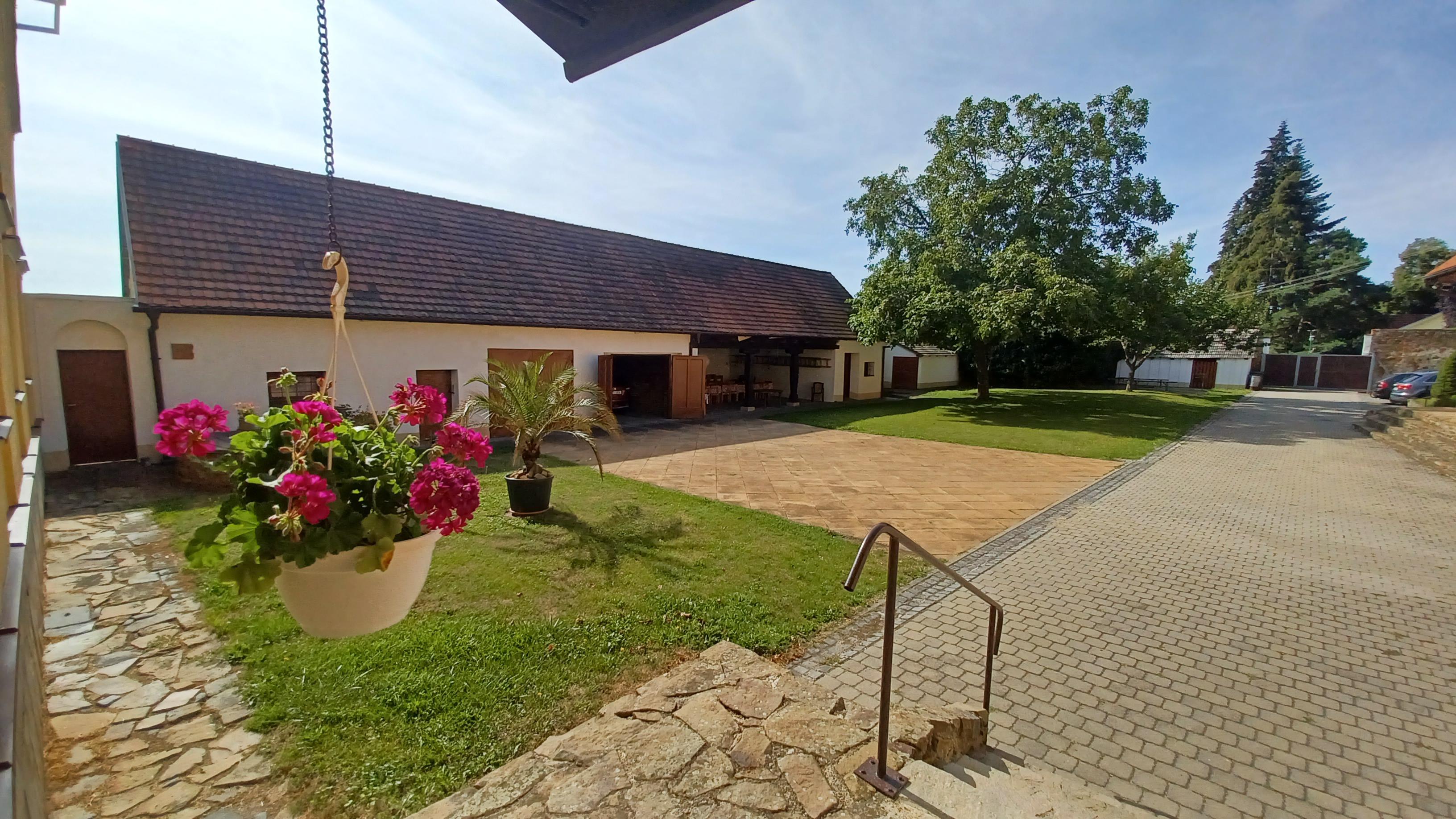 Římskokatolická farnost Luleč foto 5