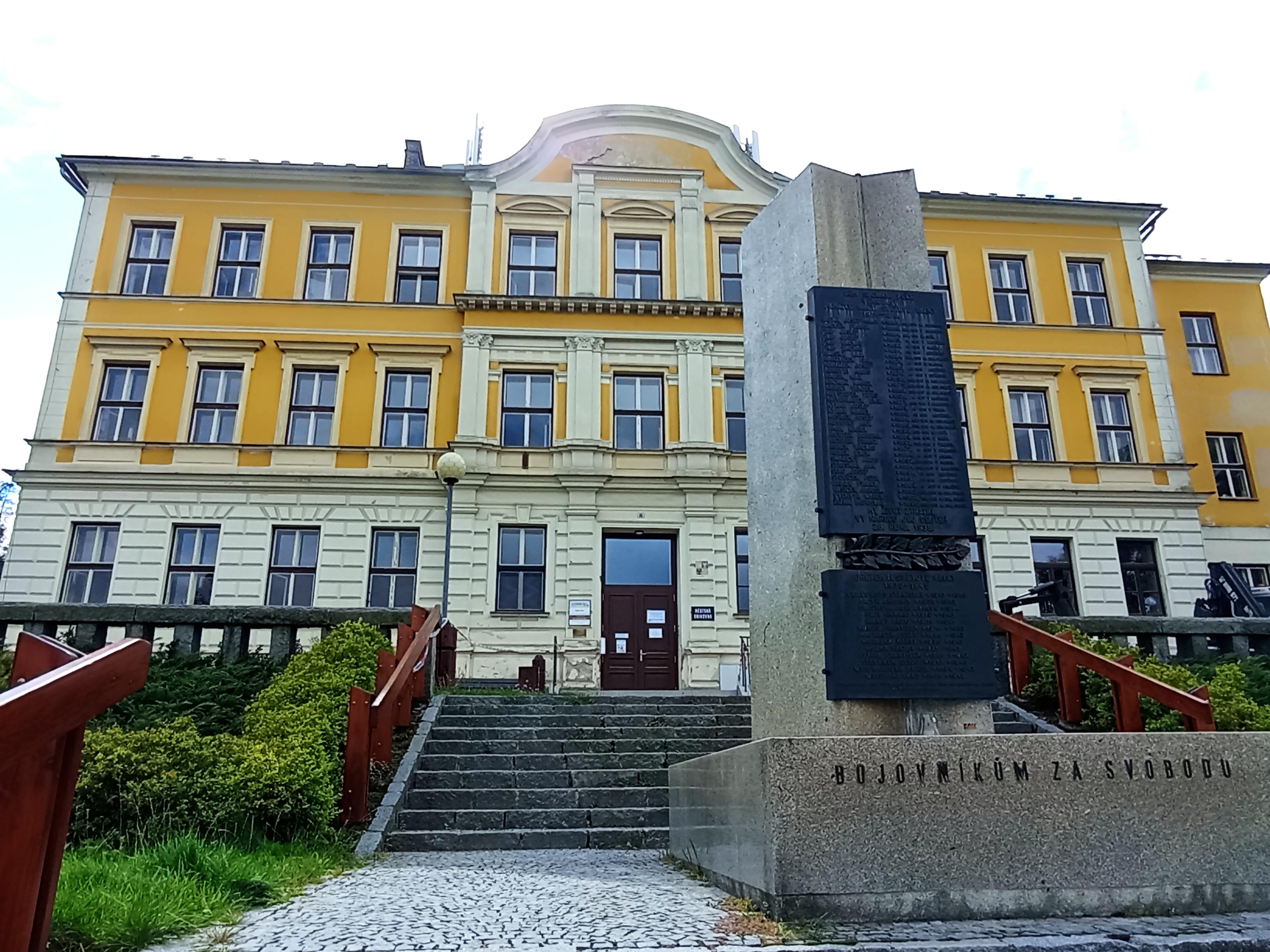 Městská knihovna foto 5