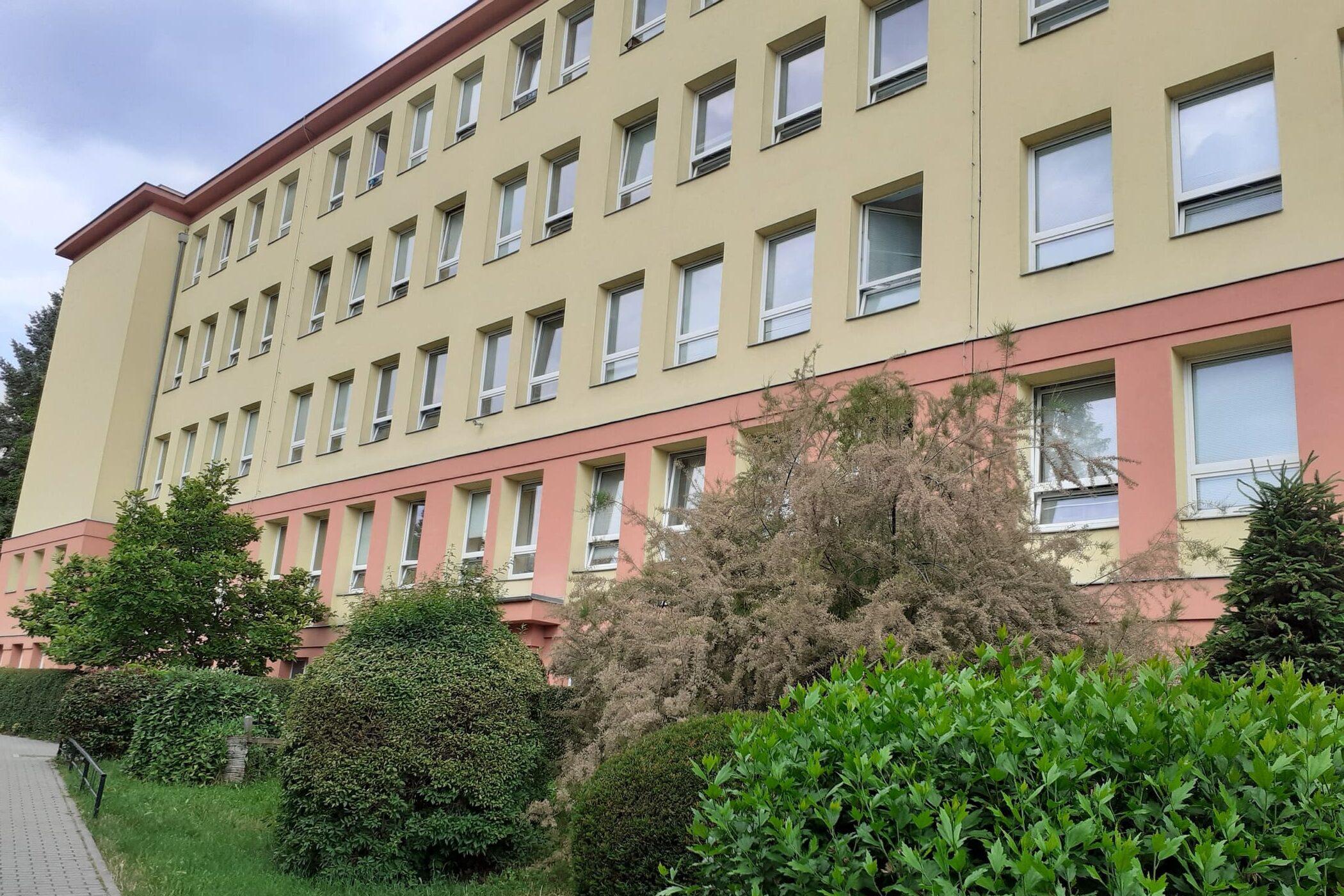 Základní škola Na Dlouhém lánu 43