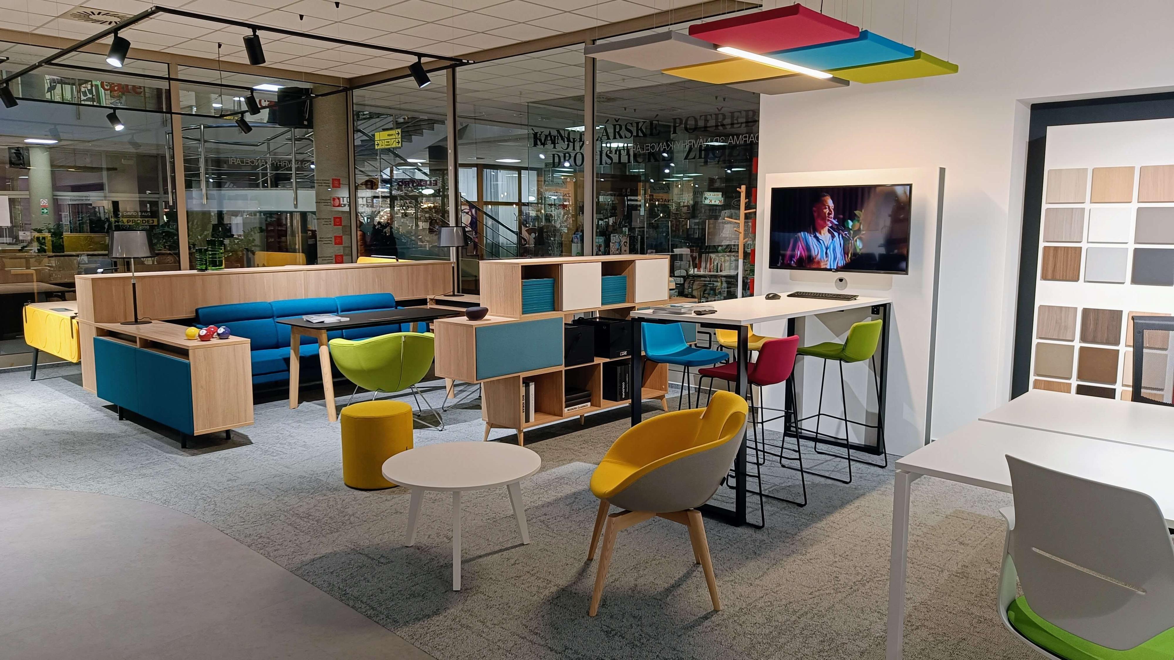 TOP OFFICE foto 3