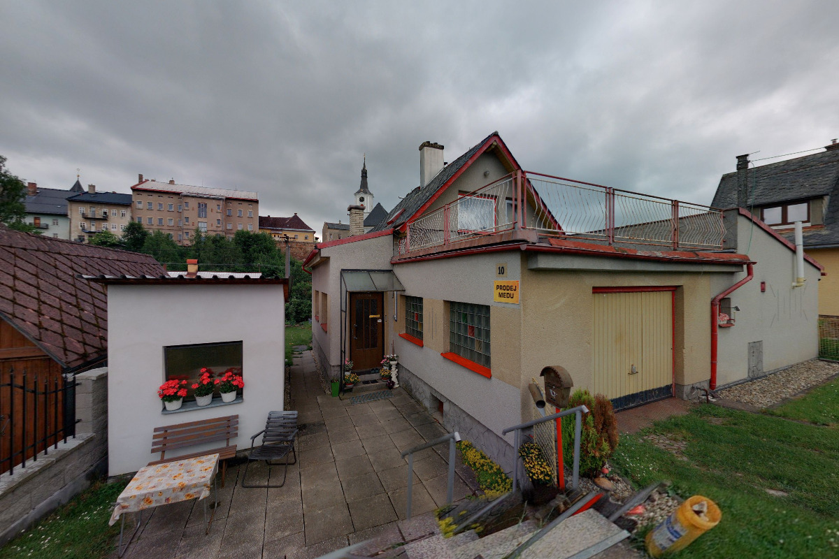 Včelí farma Zdeněk Barnat