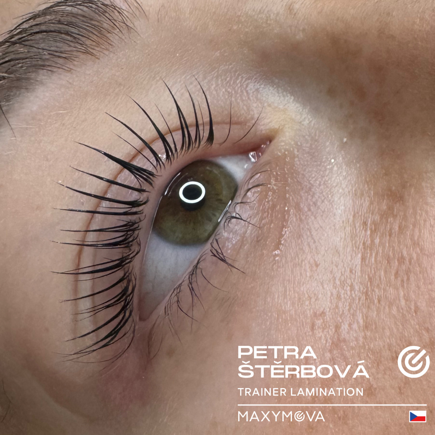 Salon Petra visage foto 5