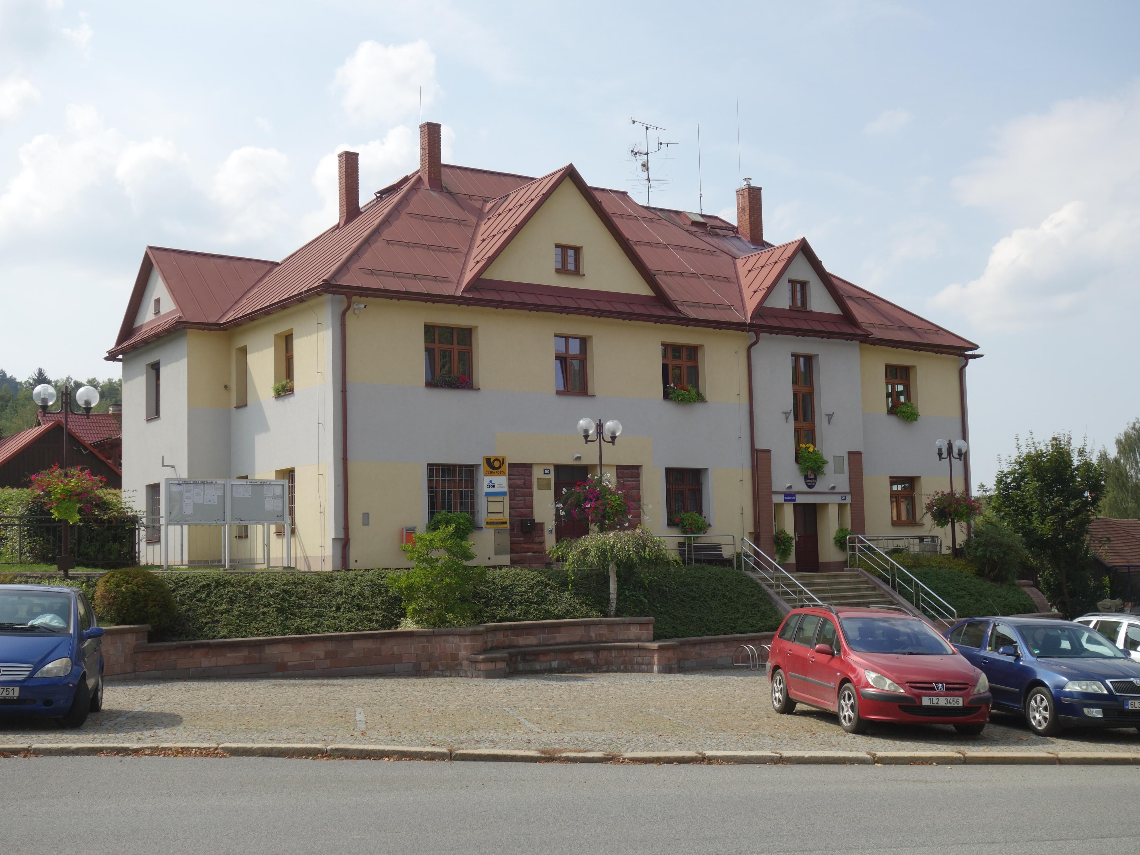 Košťálov - obecní úřad foto 2