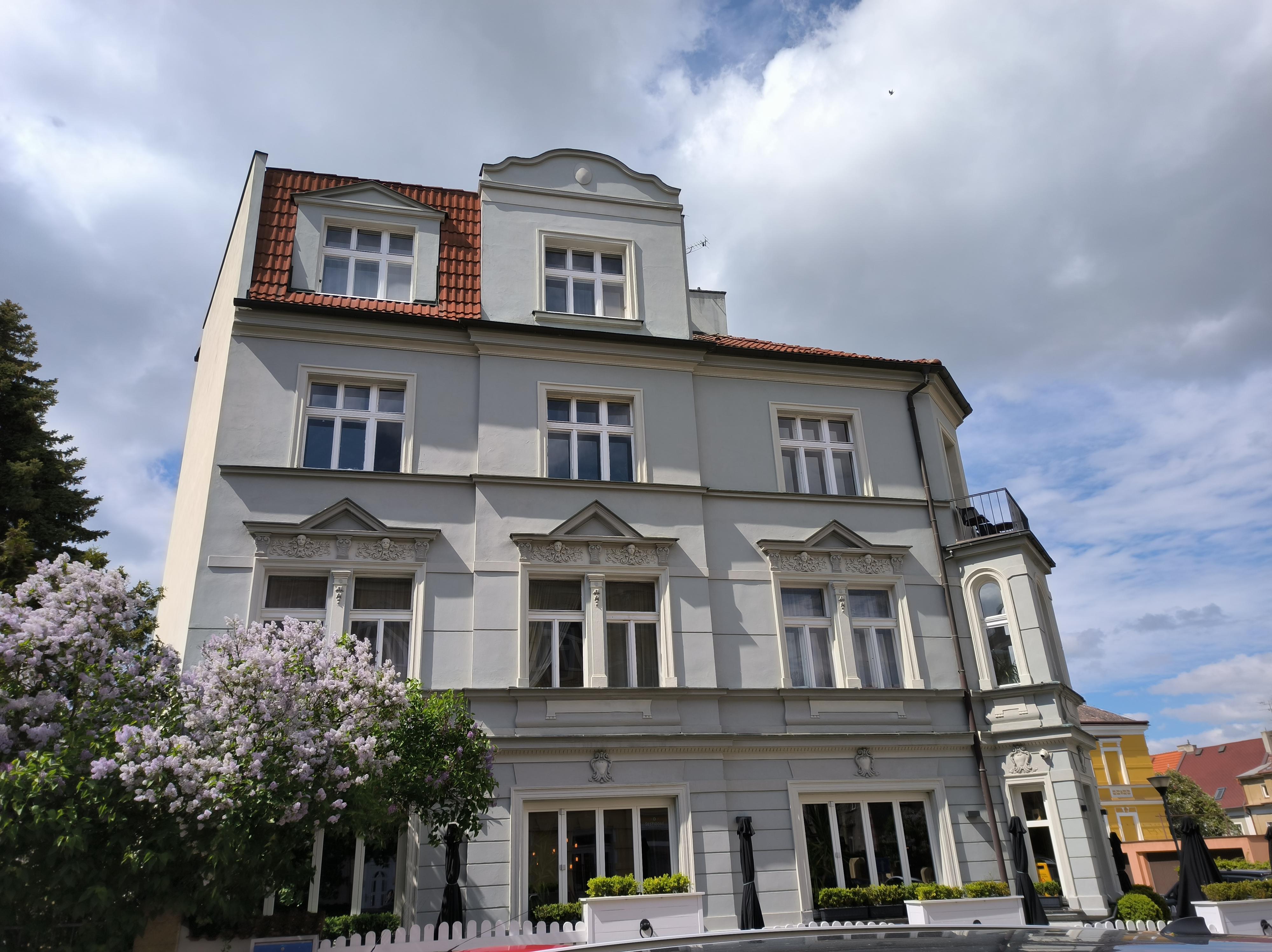 Šestidomí restaurace foto 4