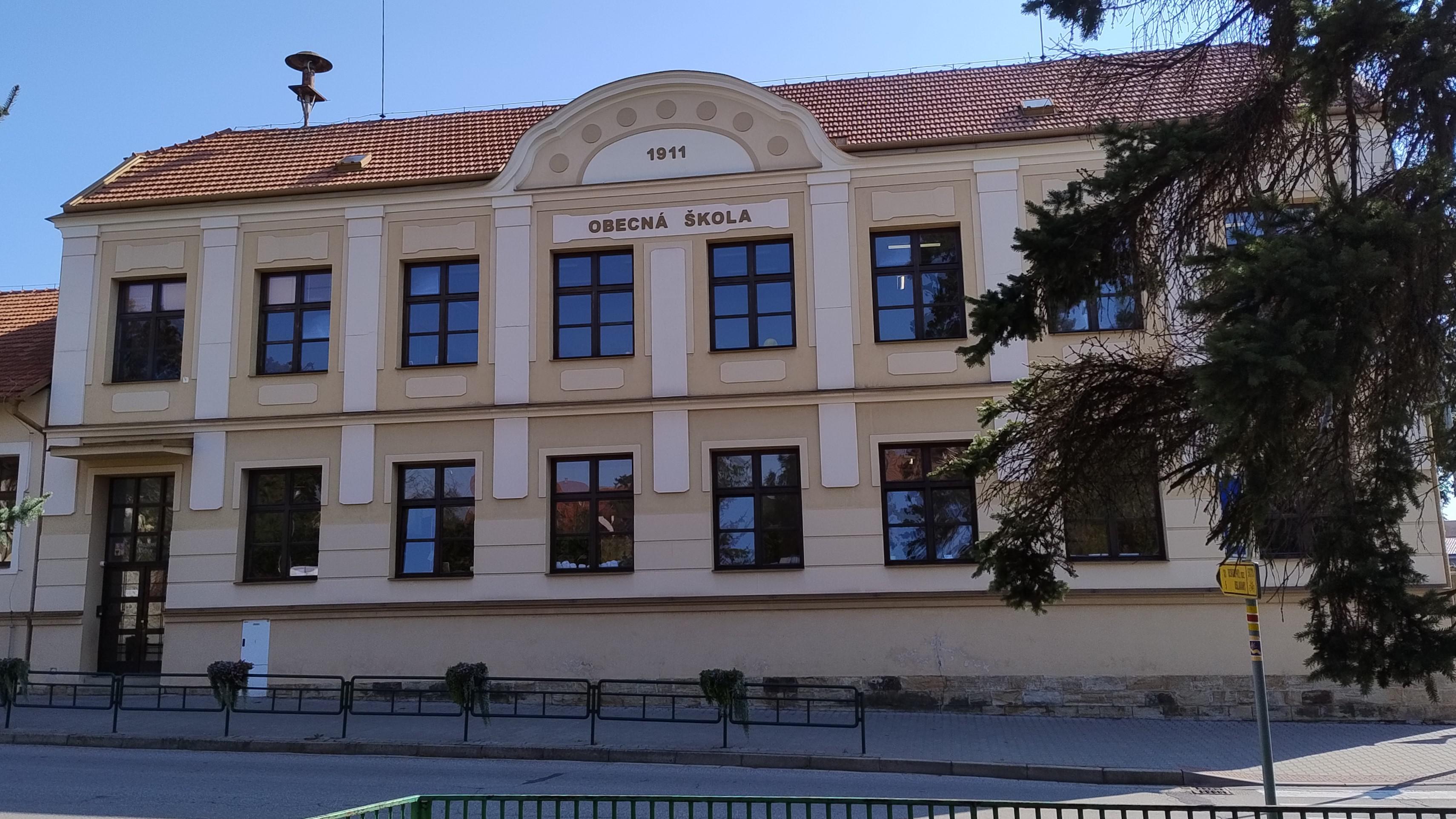 ZŠ Zbýšov, Masarykova foto 4
