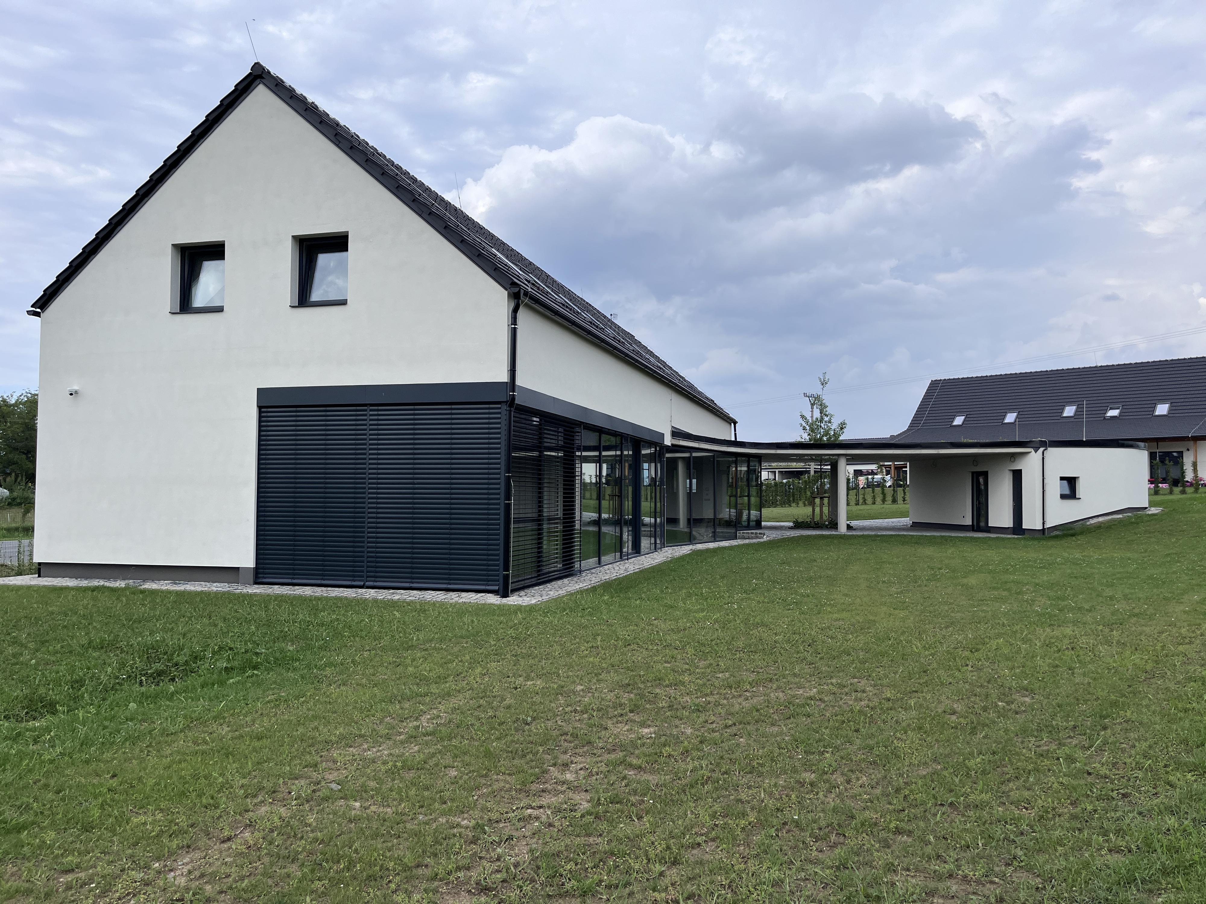 Základní škola Bez Lavice foto 3