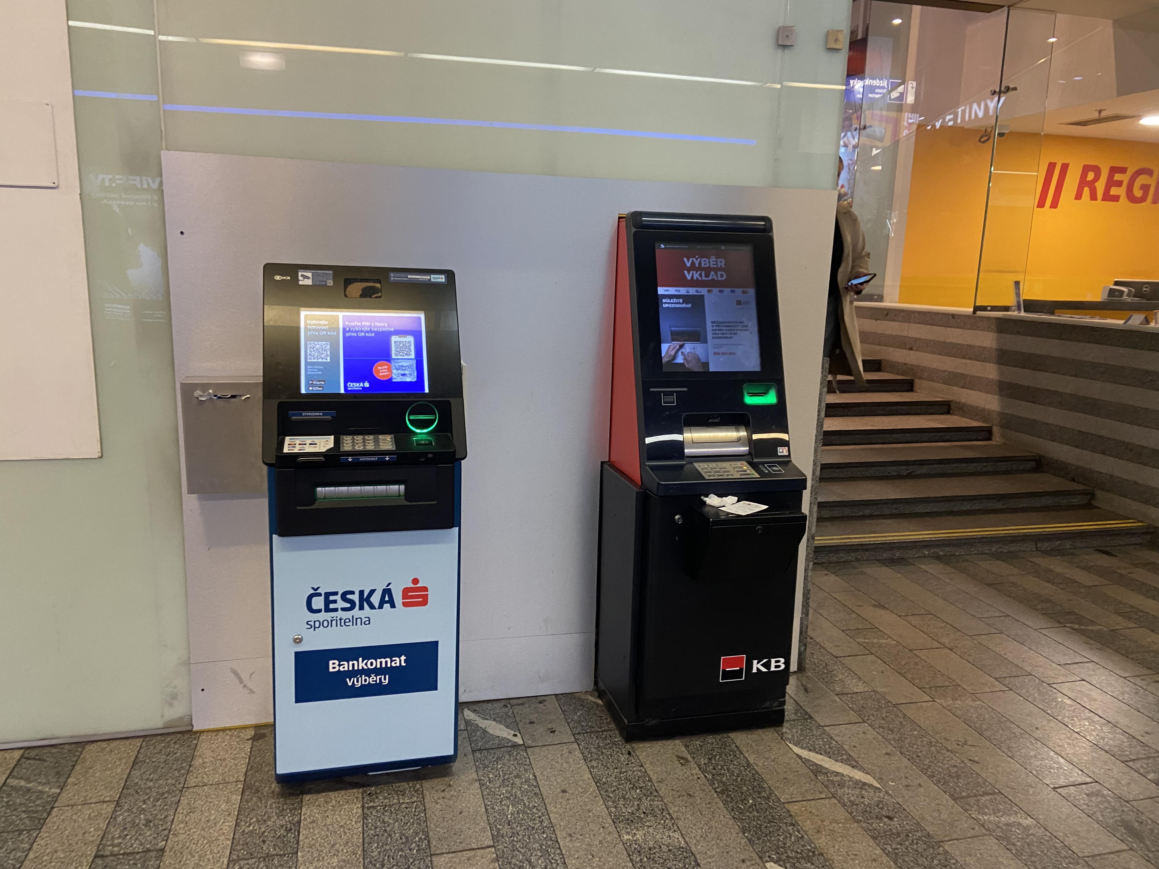 Bankomat České spořitelny foto 2