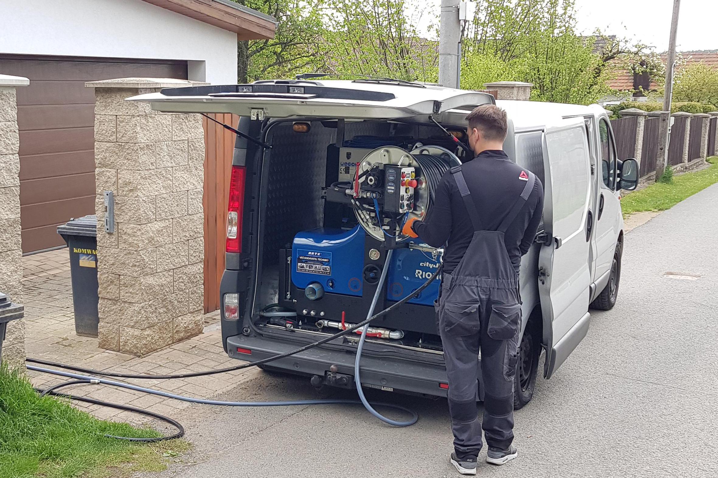 Donerios s.r.o. - Čištění kanalizace 24/7