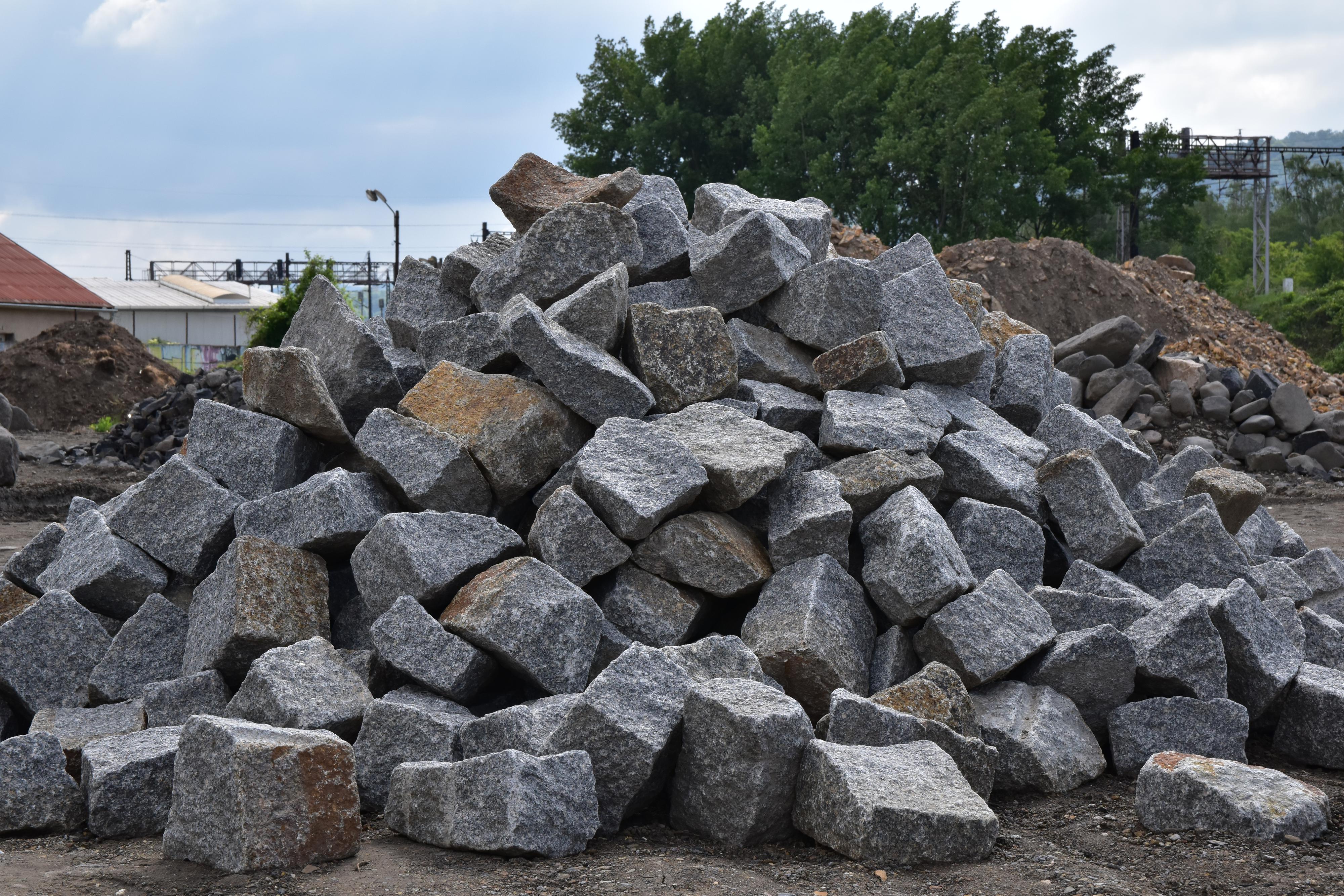 Ráj sypkých materiálů Dymos foto 6