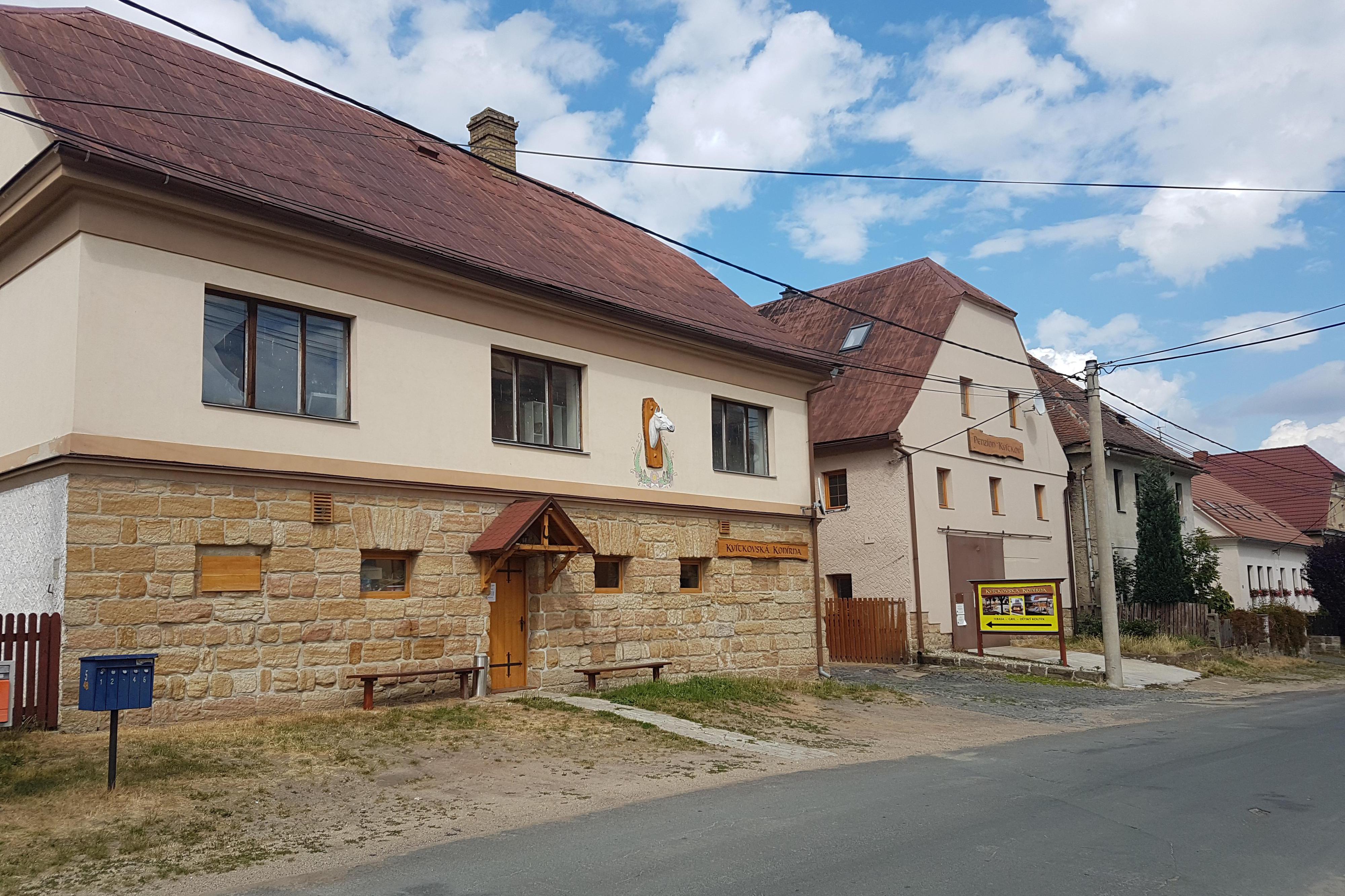 Kvítkovská konírna