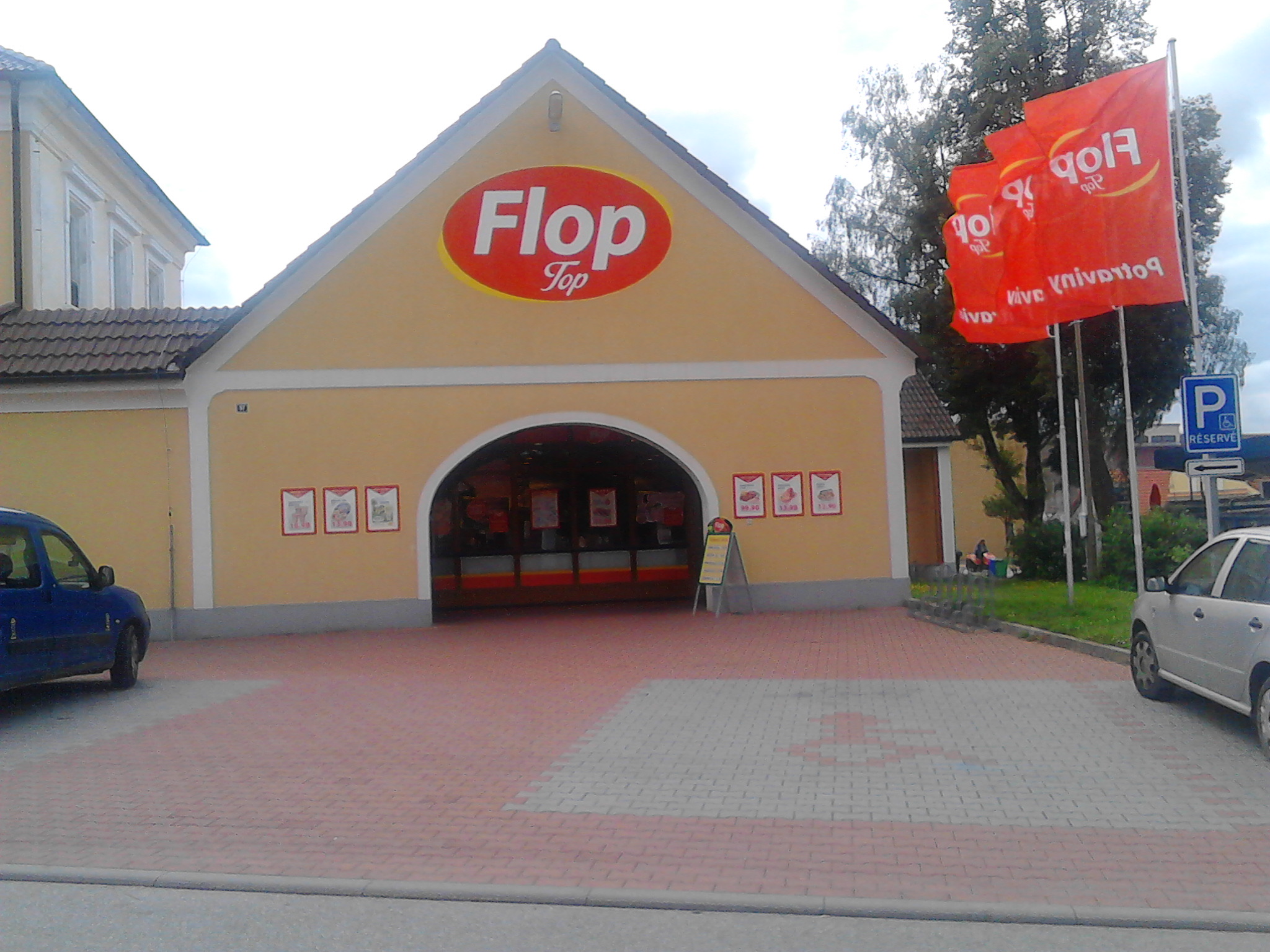 Flop Top