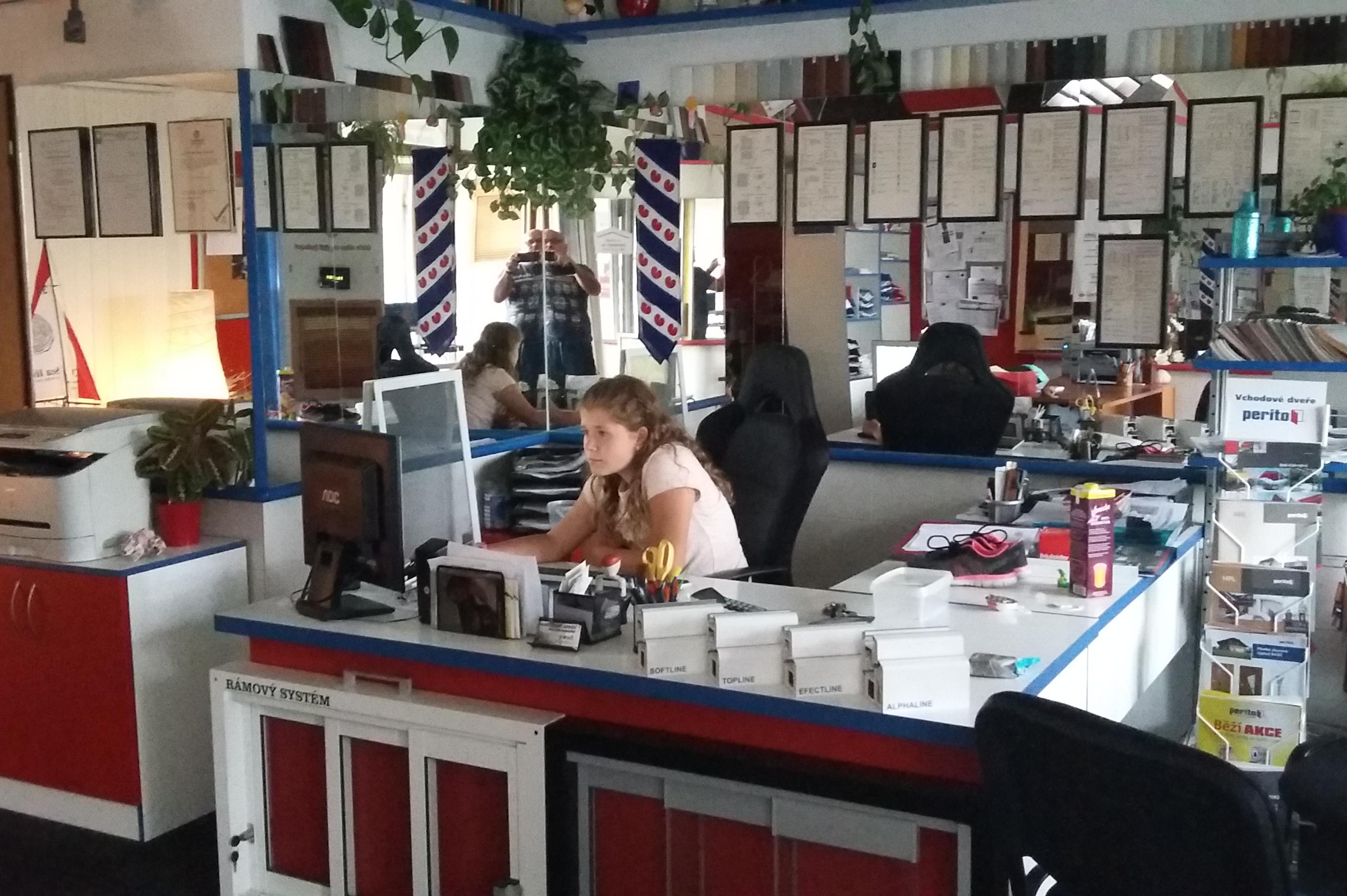 pouč - zasklívání lodžií