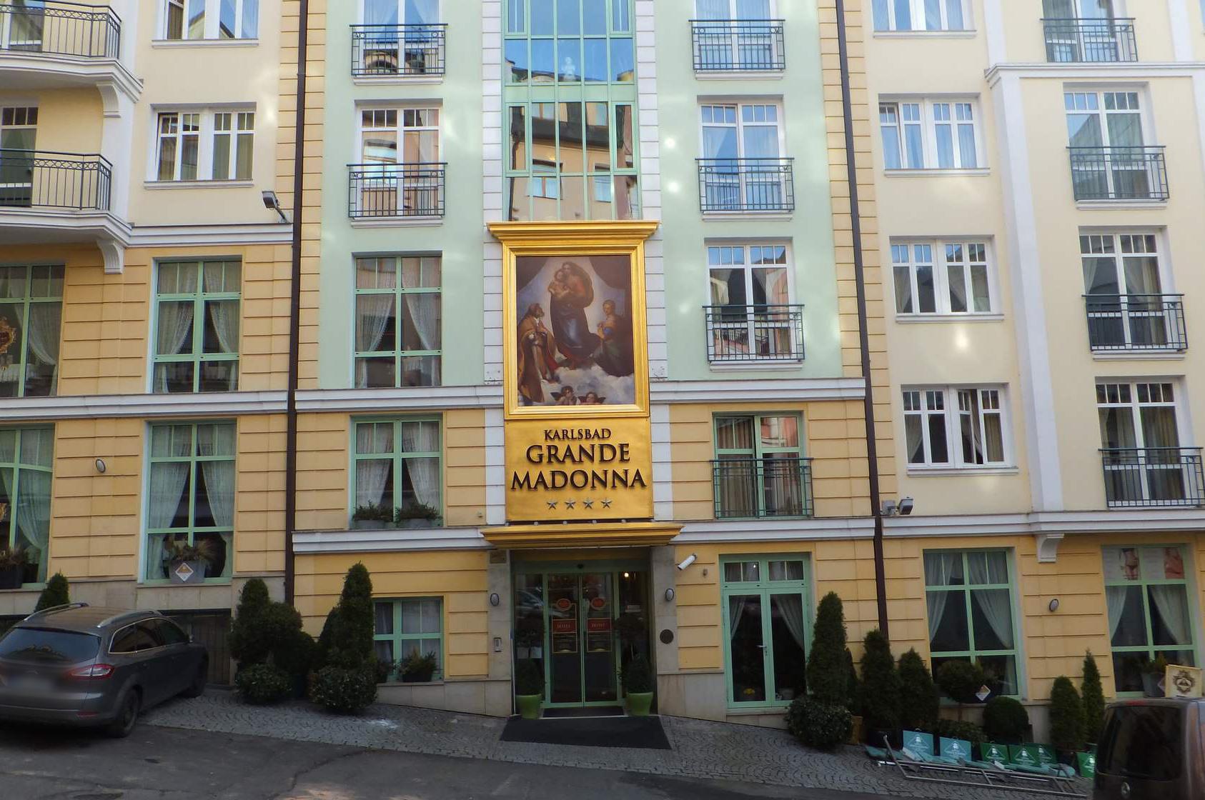 Karlsbad Grande Madonna Spa & Wellness Hotel