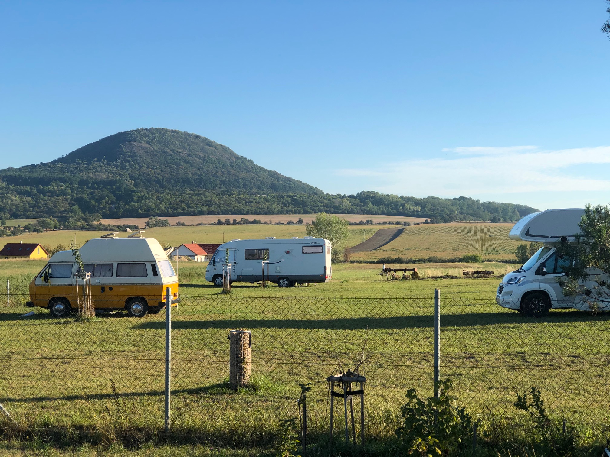 Stellplatz-Říp foto 3