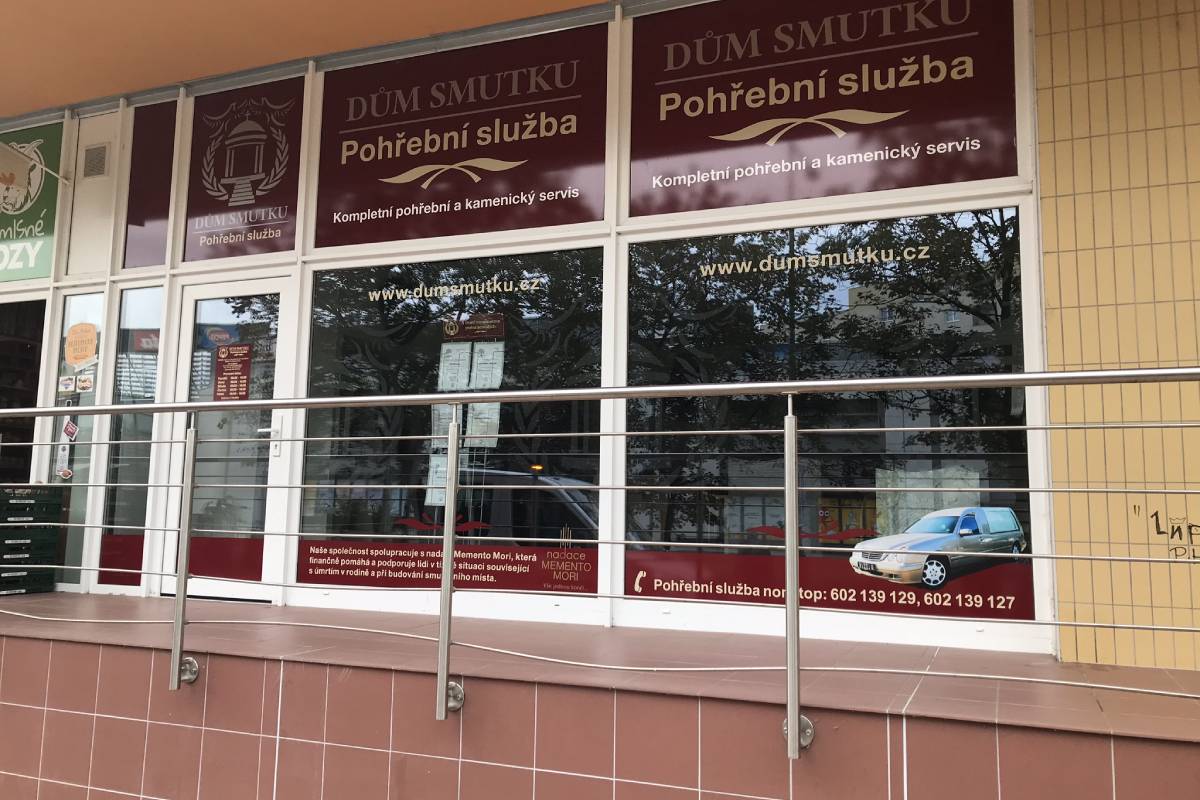 Dům smutku - pohřební služba foto 1
