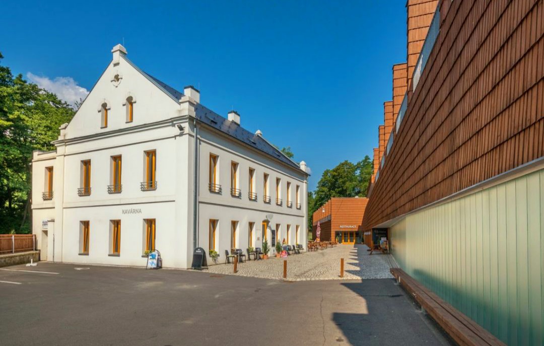 Kafe-bar Hřebíkárna