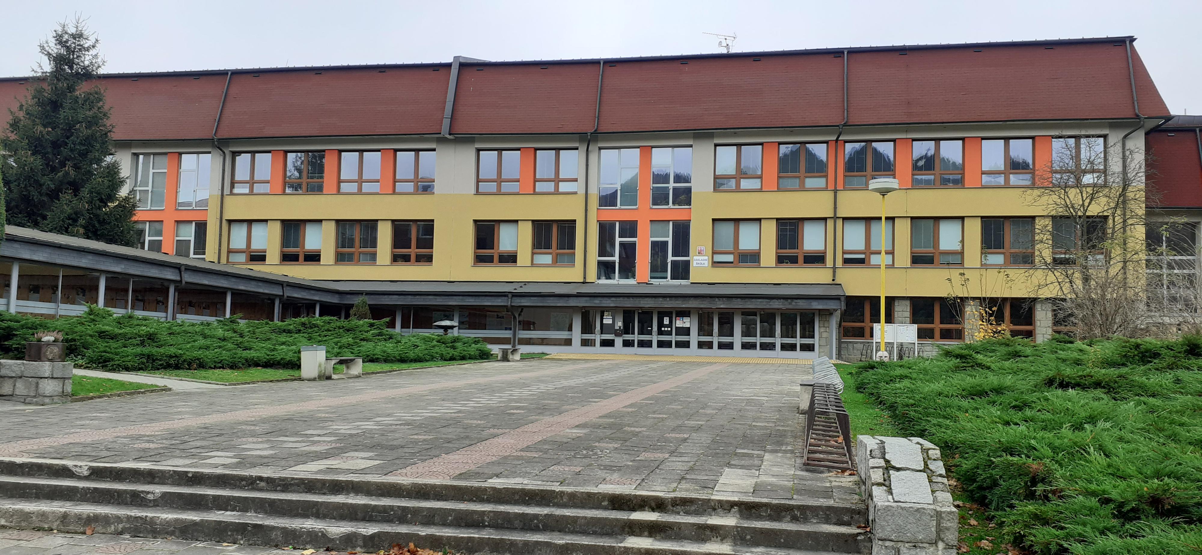ZŠ Valašská Polanka foto 3