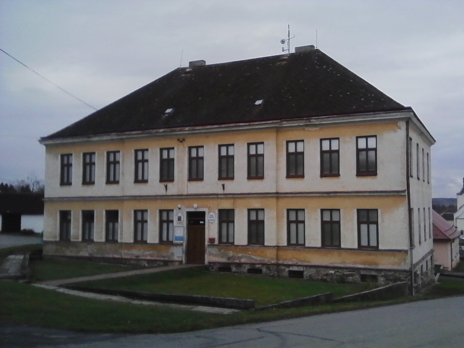 Pošná - obecní úřad foto 2