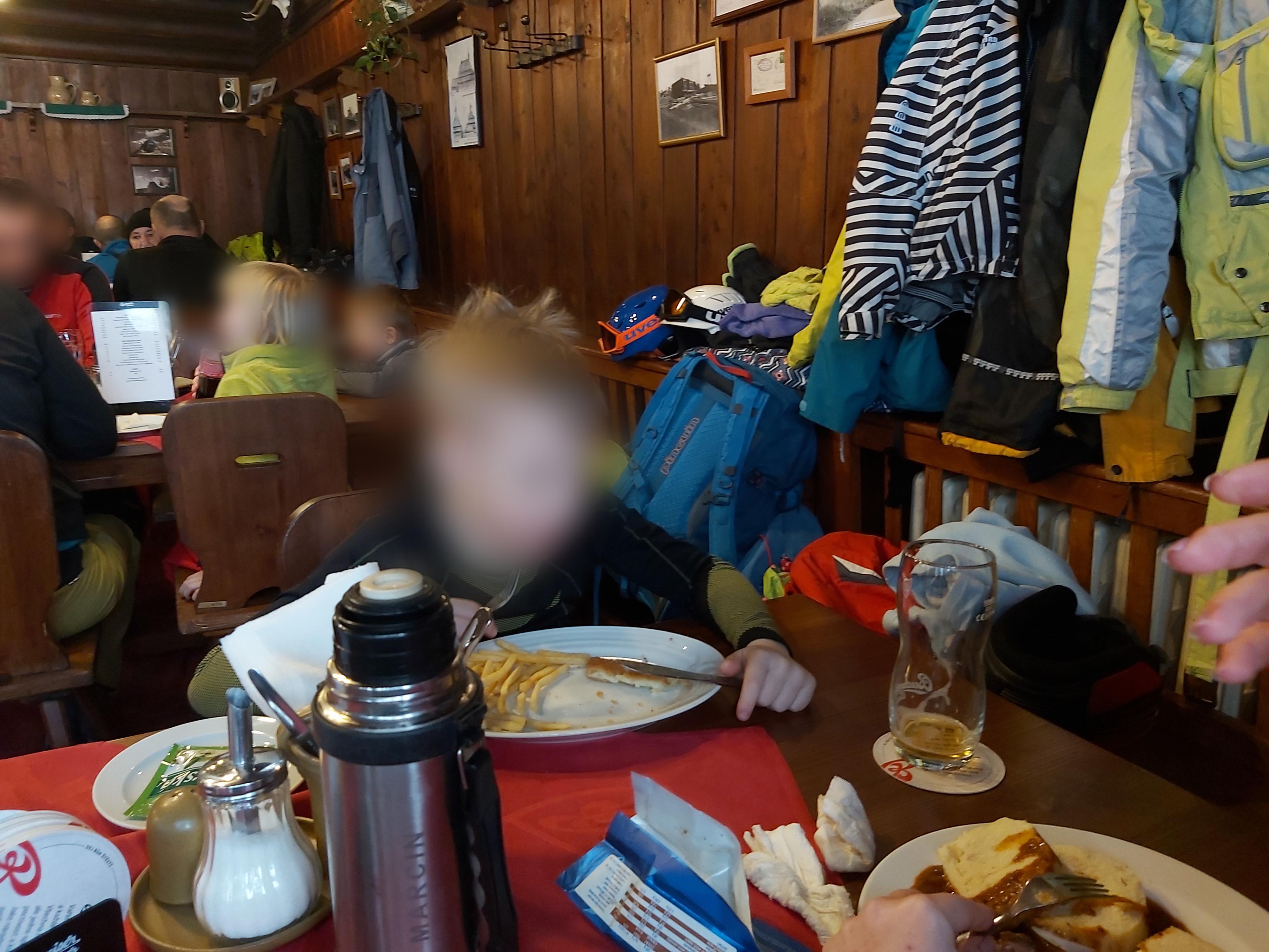 Masarykova chata - restaurace foto 4