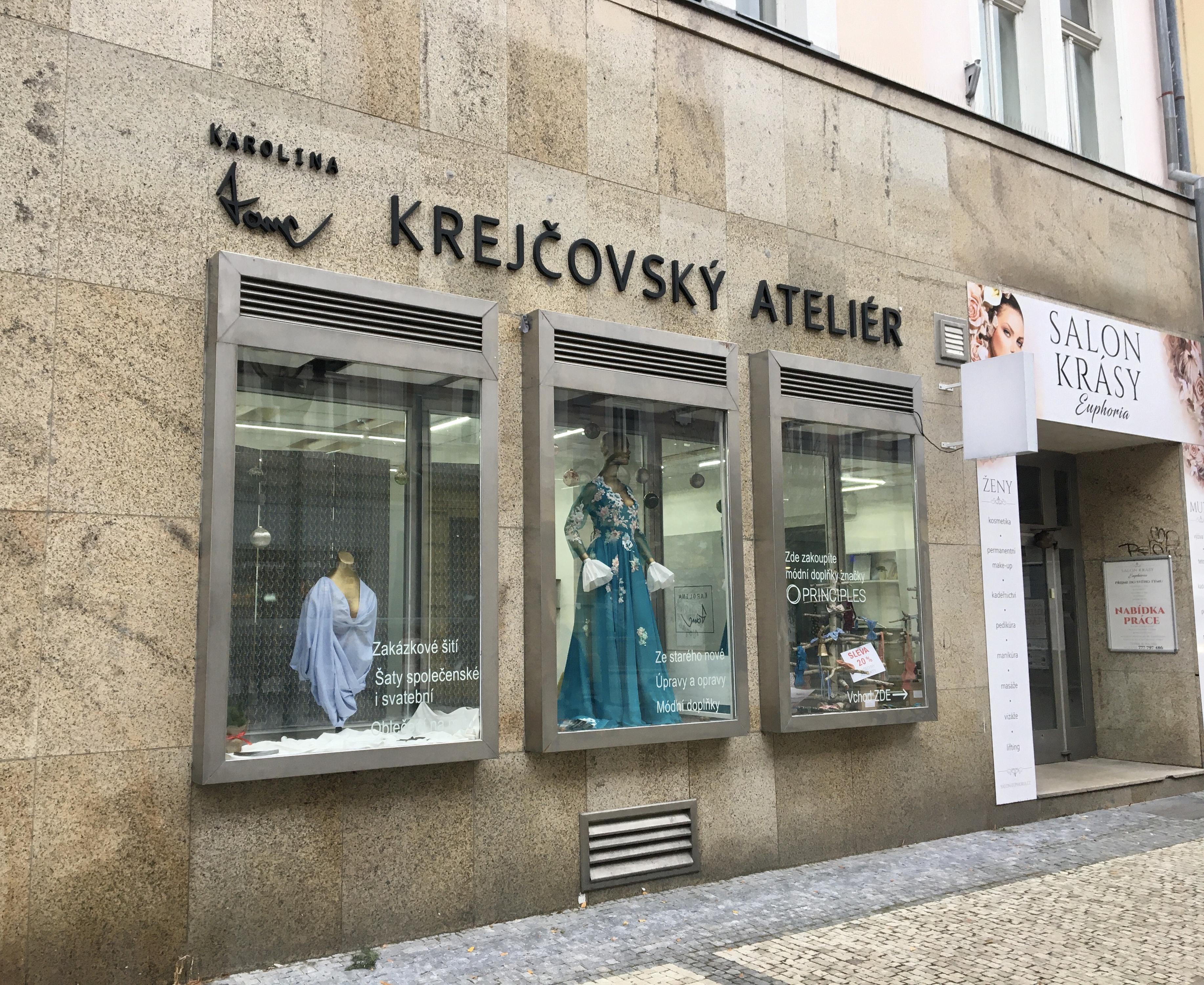 Krejčovský ateliér Karolina Vanc foto 2