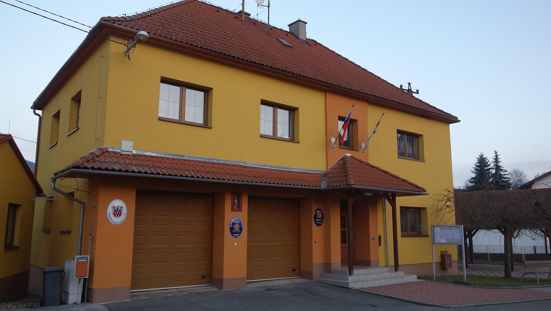 Bohuslavice nad Vláří - obecní úřad foto 2