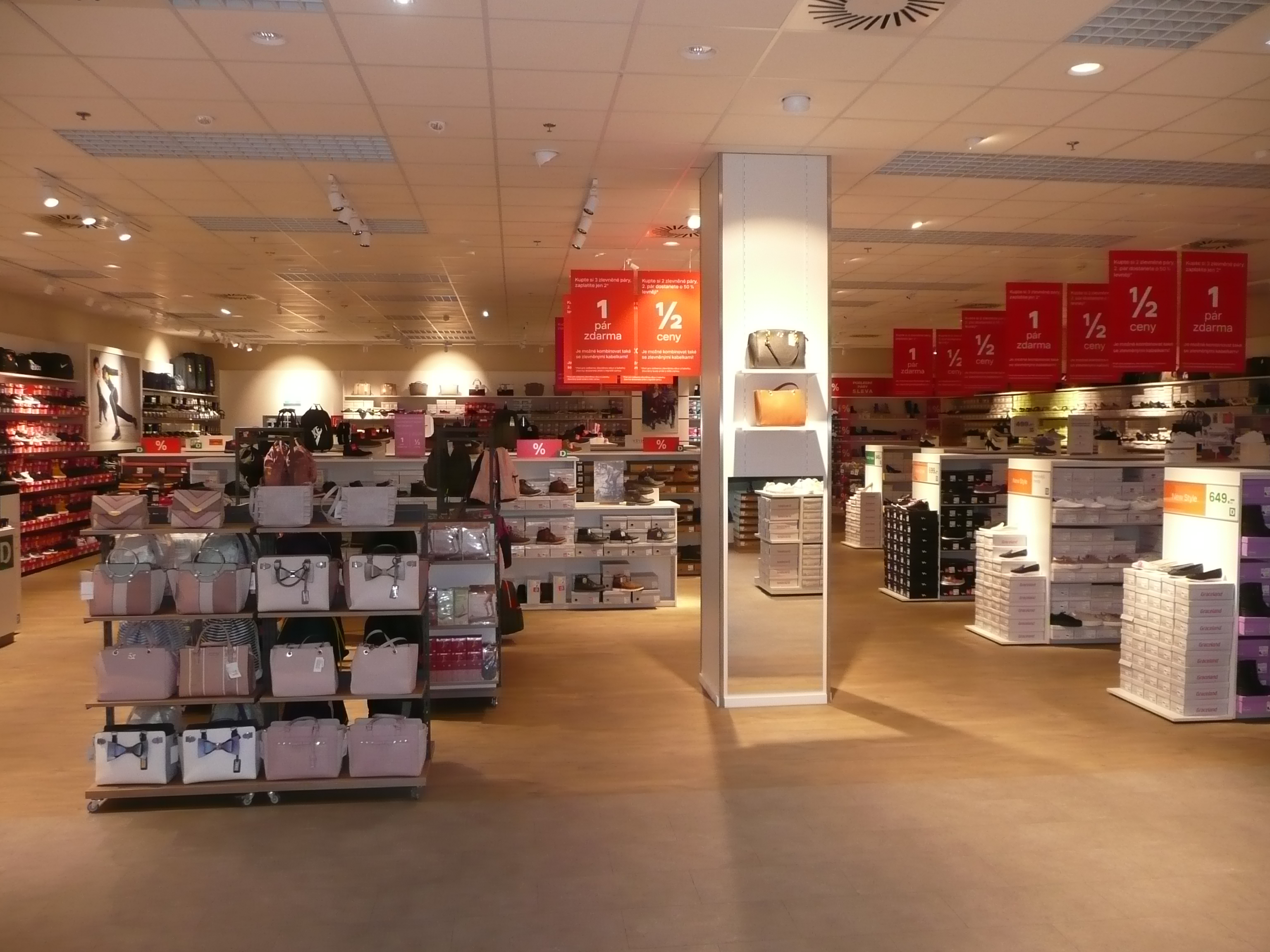 DEICHMANN foto 3