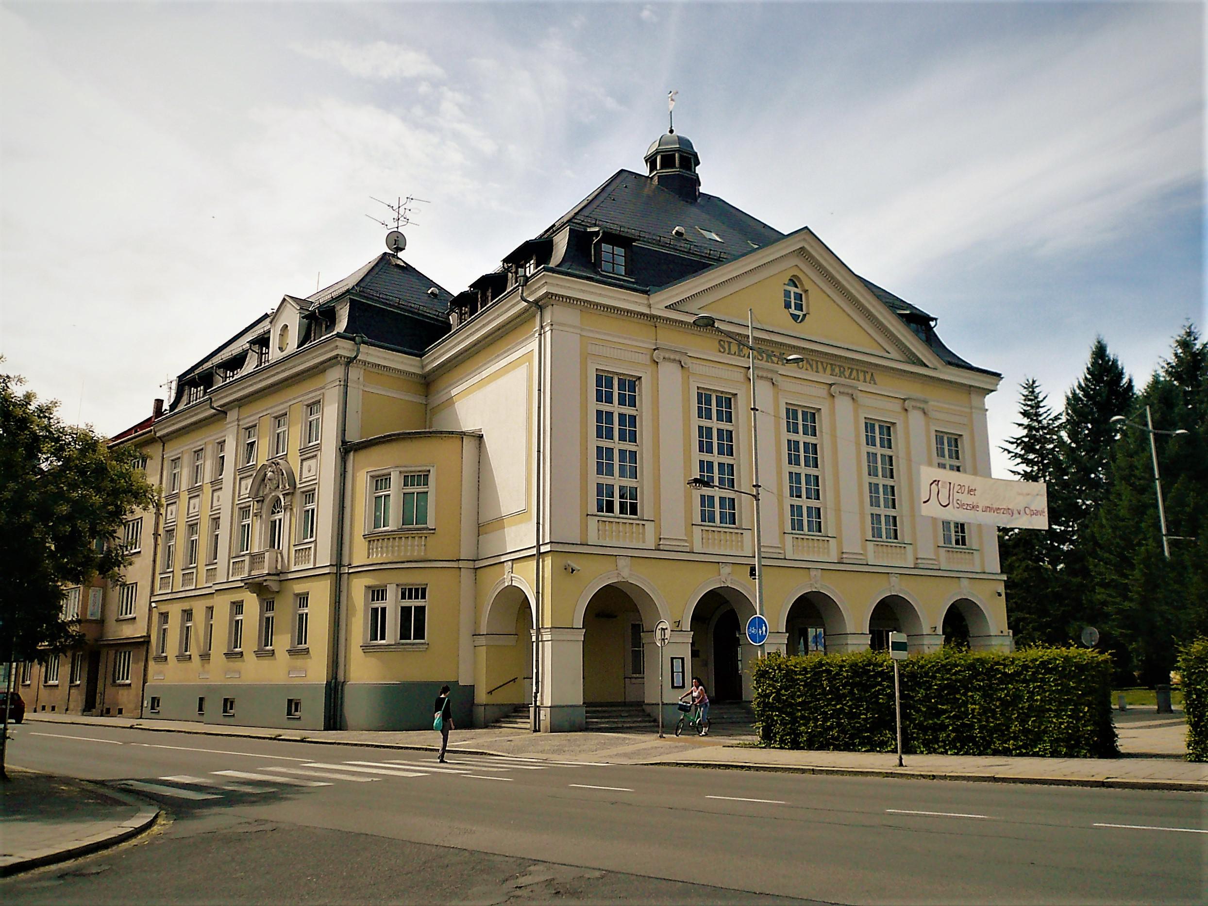 Slezská univerzita v Opavě foto 5