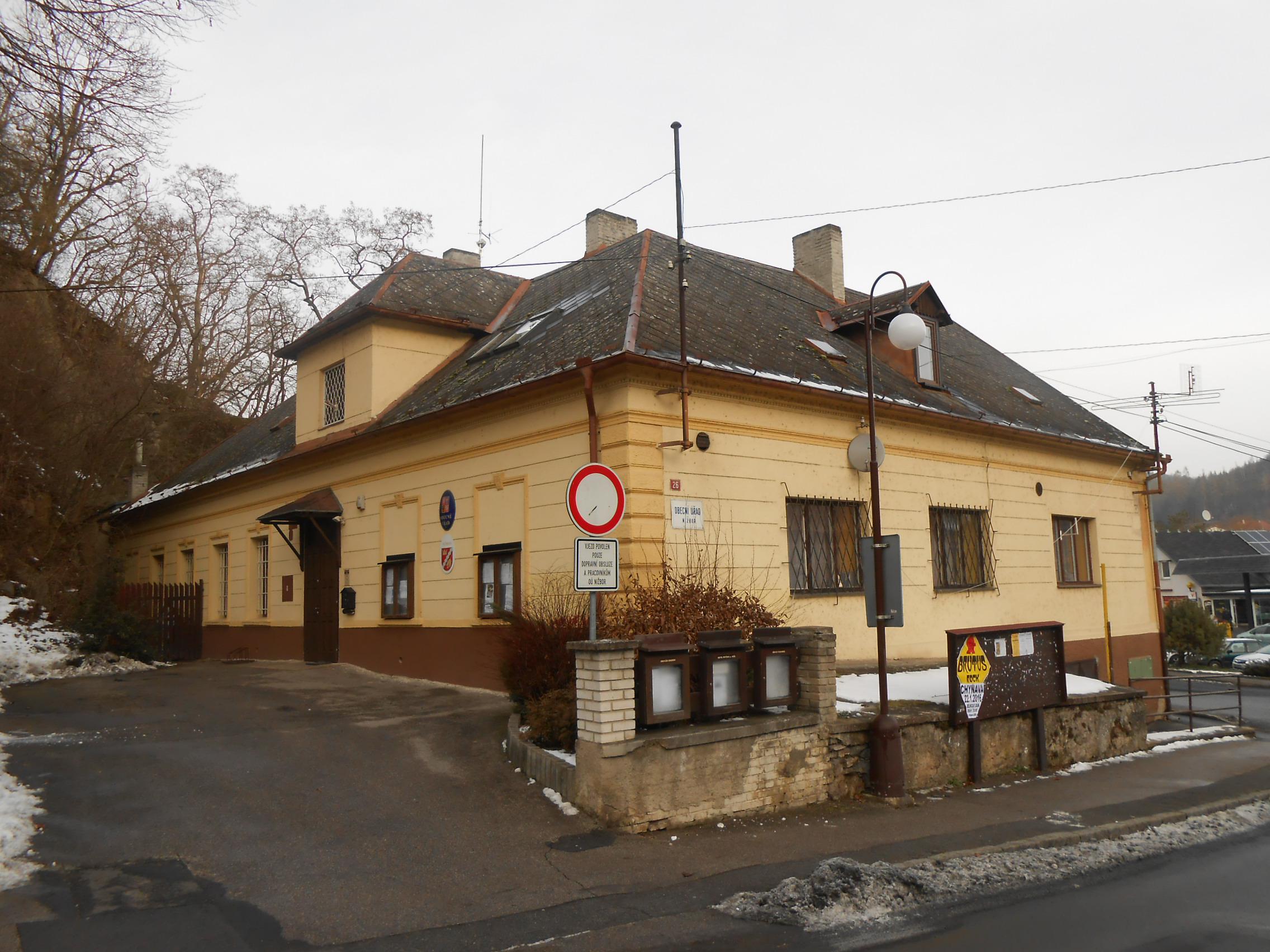 Nižbor - obecní úřad foto 3