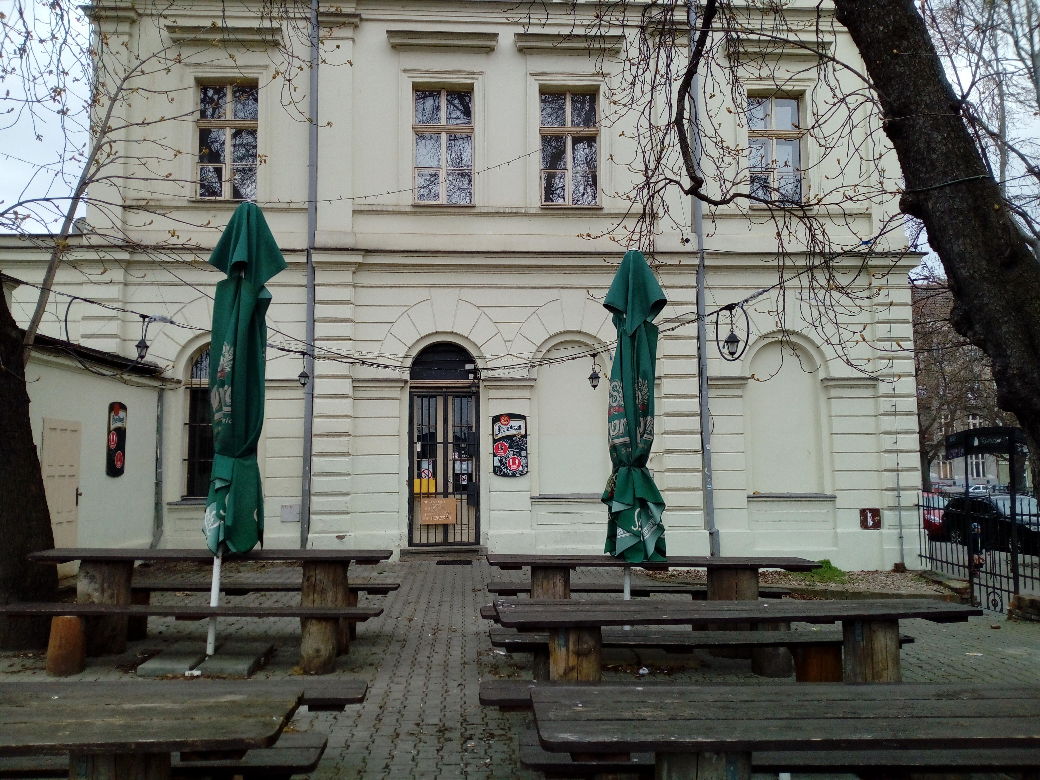 Restaurace Dejvické nádraží foto 1