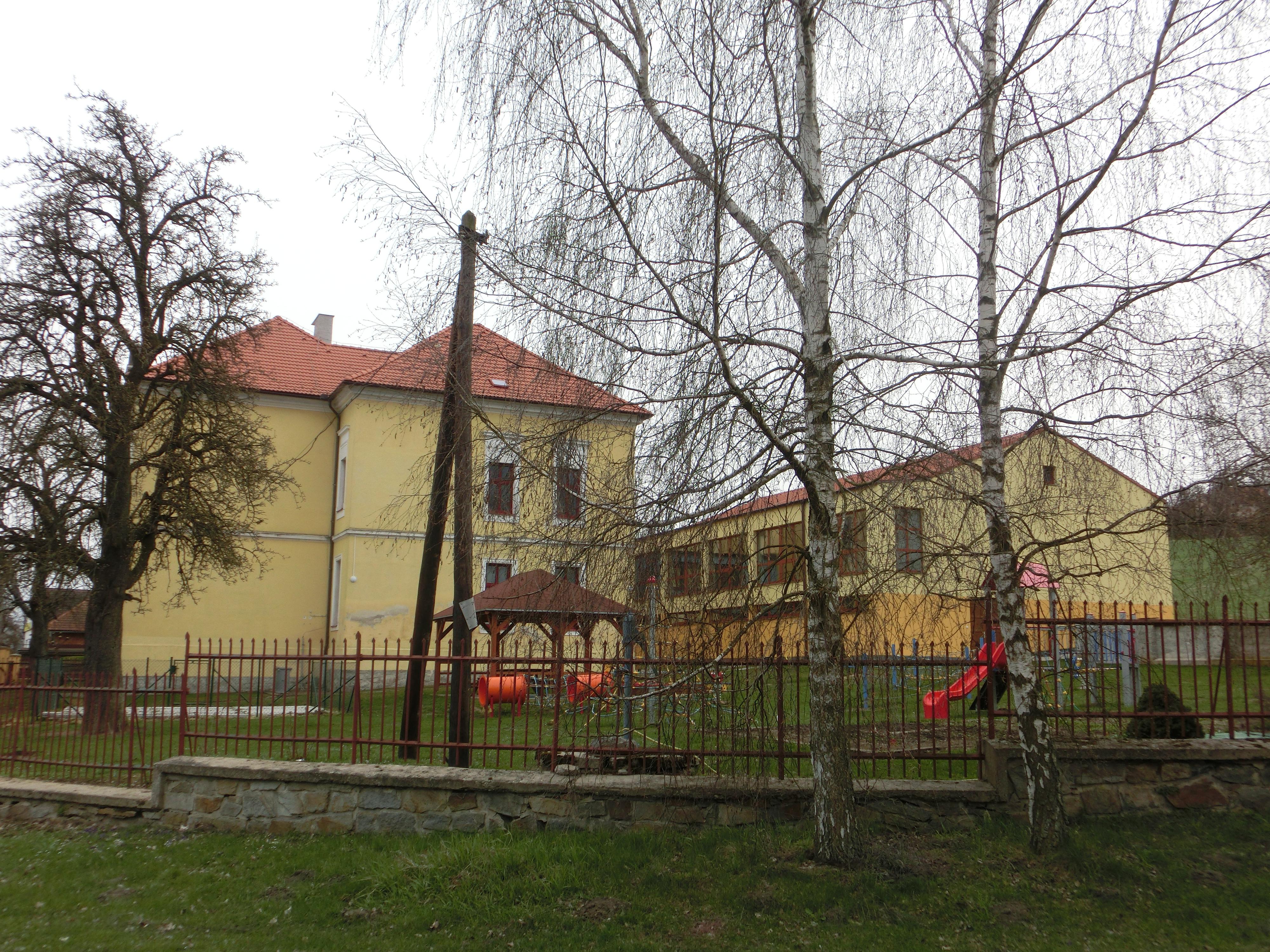 ZŠ a MŠ Čížová foto 2