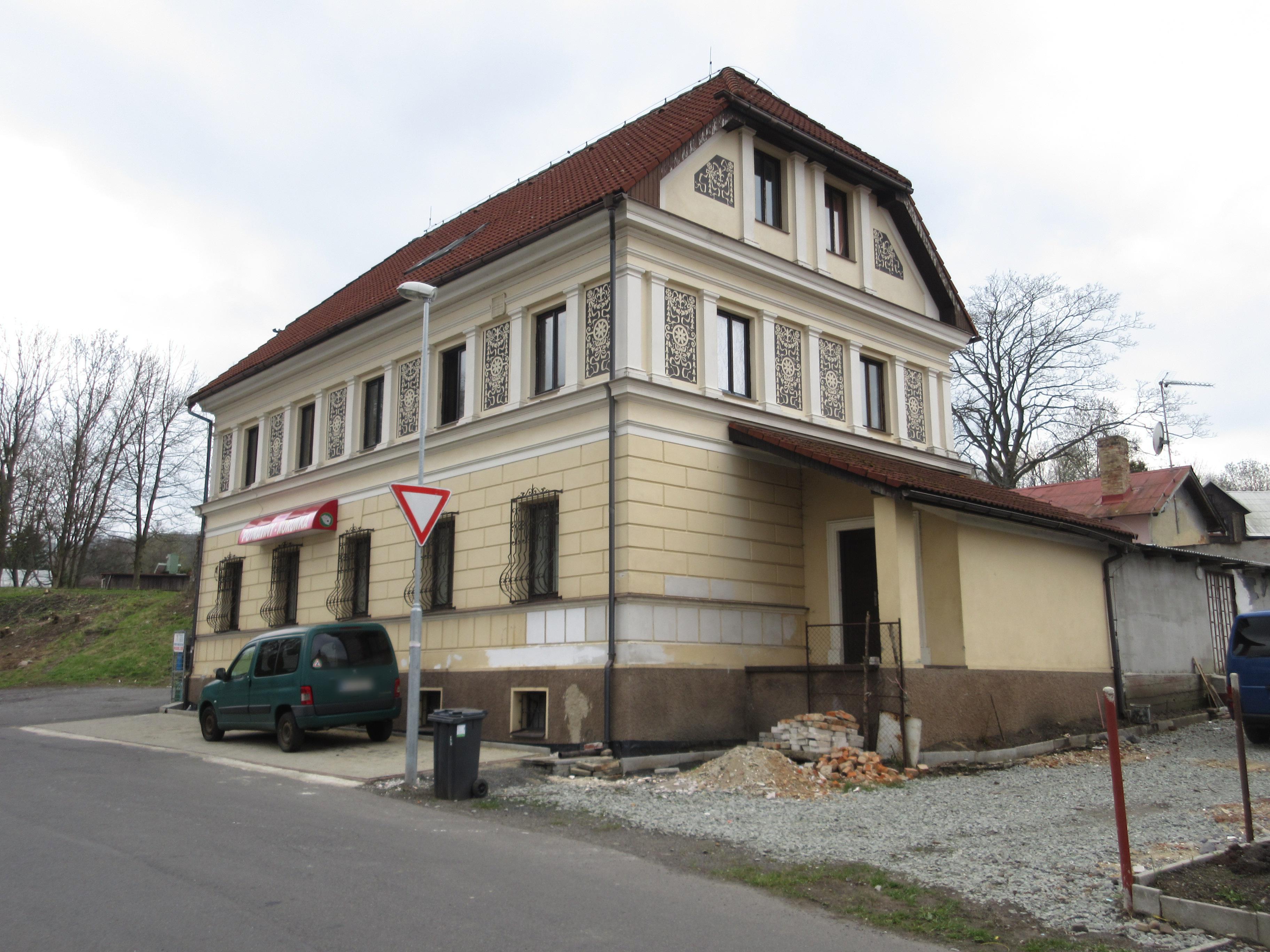 Potraviny Huťská 595