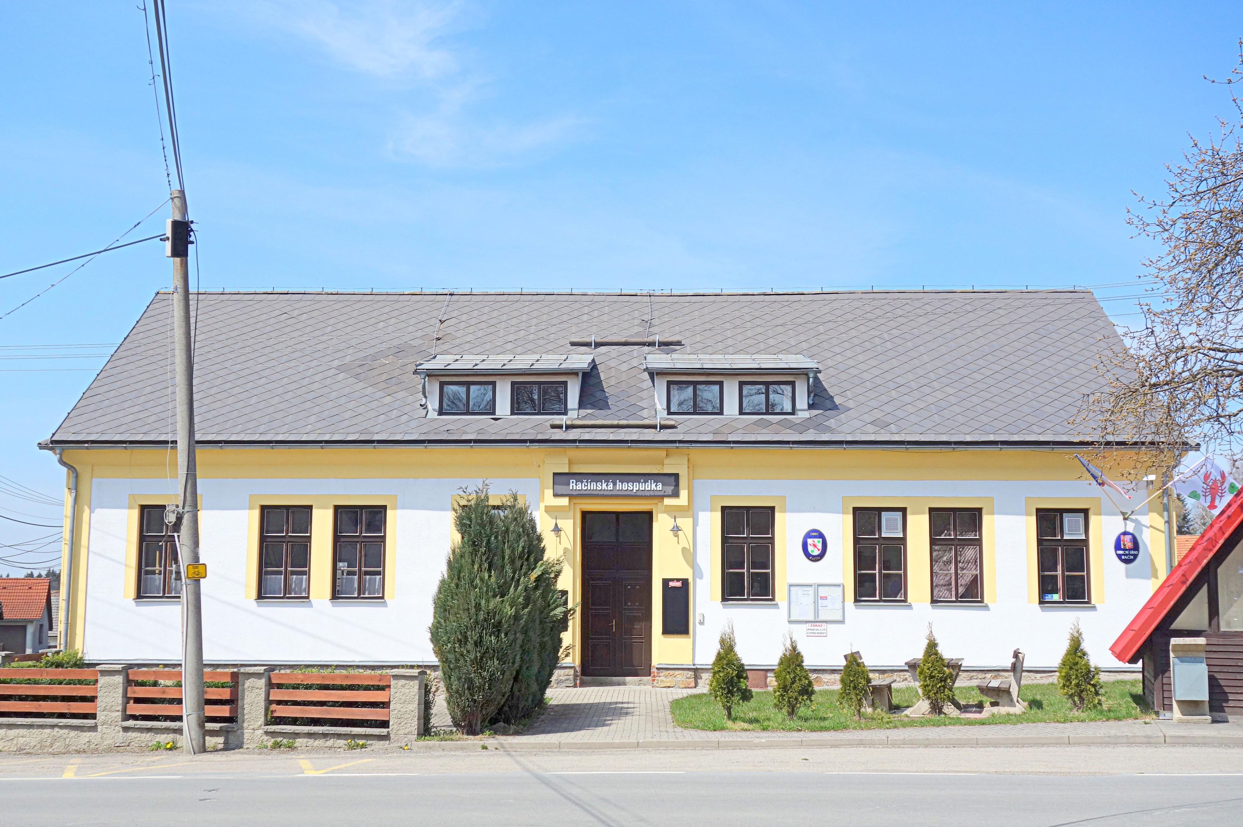 Račín - obecní úřad
