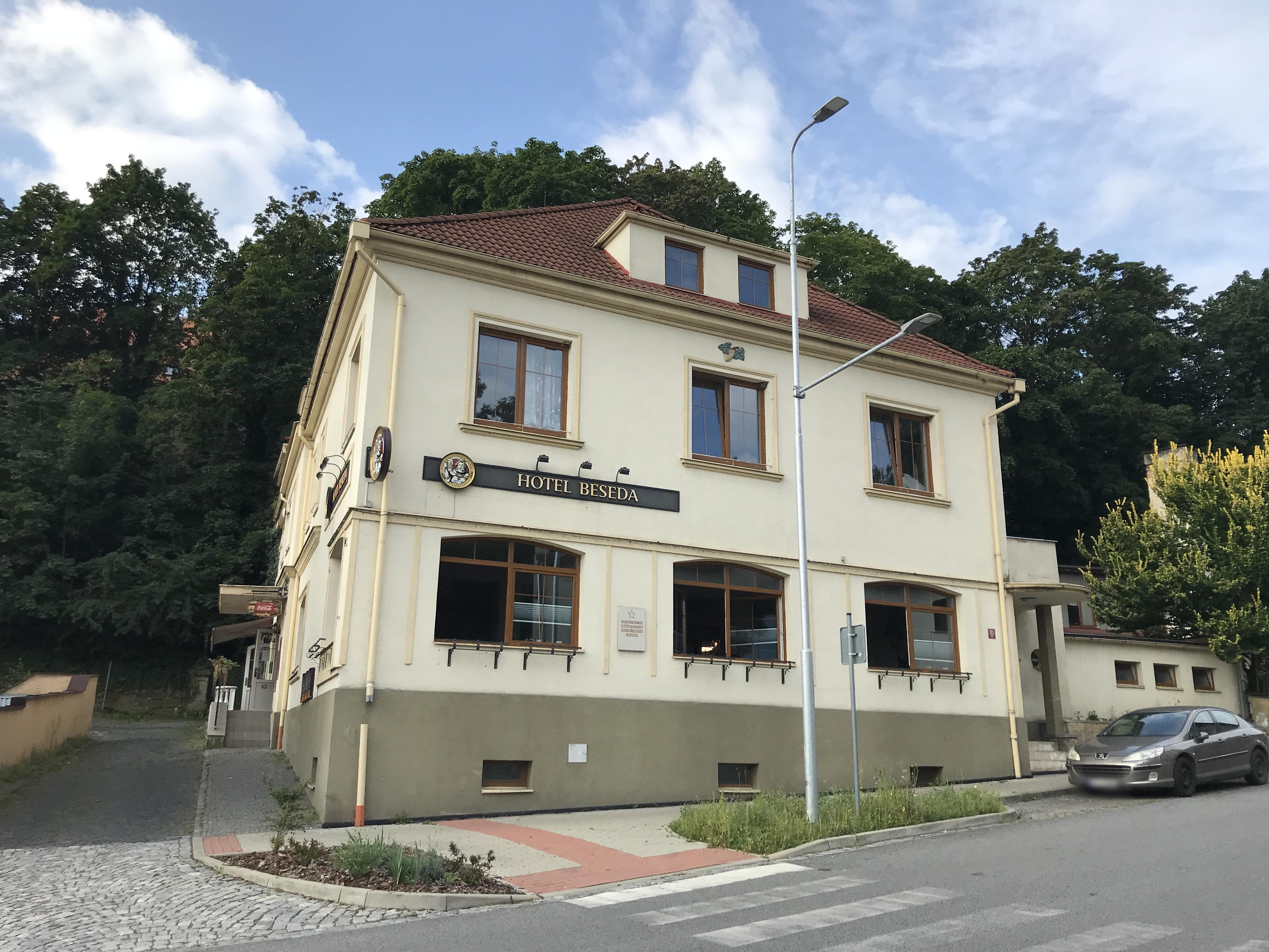 Hotelová restaurace Beseda