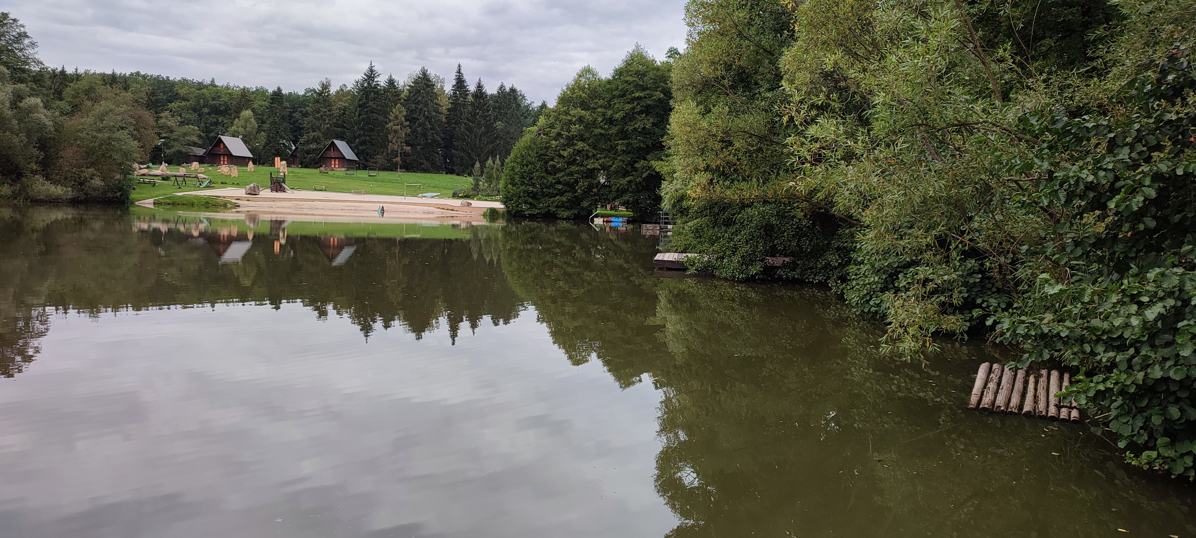 Přírodní koupaliště Bažantník foto 5
