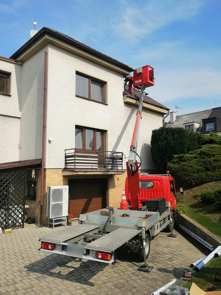 Pronájem plošin - Chmelař foto 2