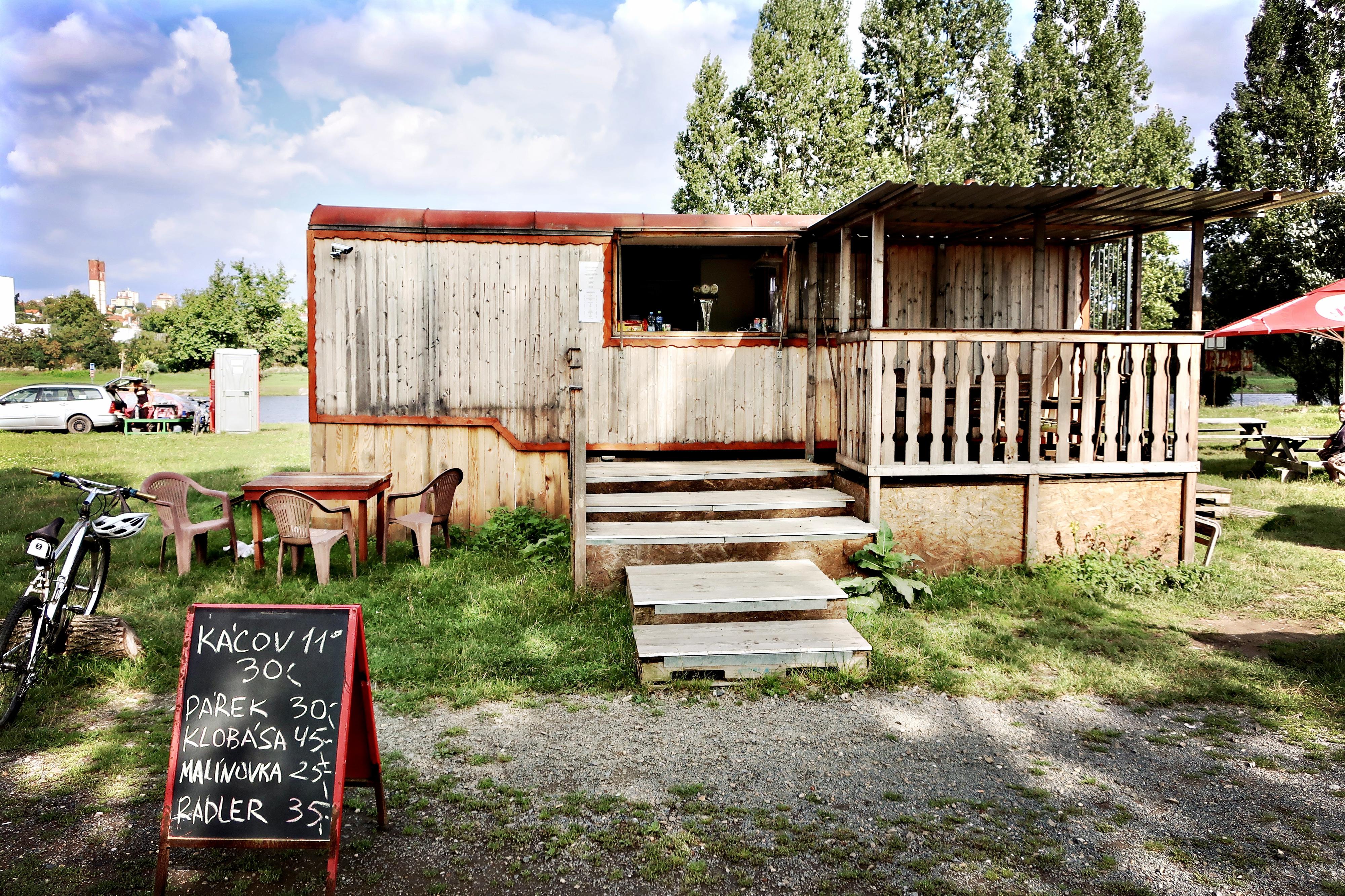 Stánek U Alexe a Irči