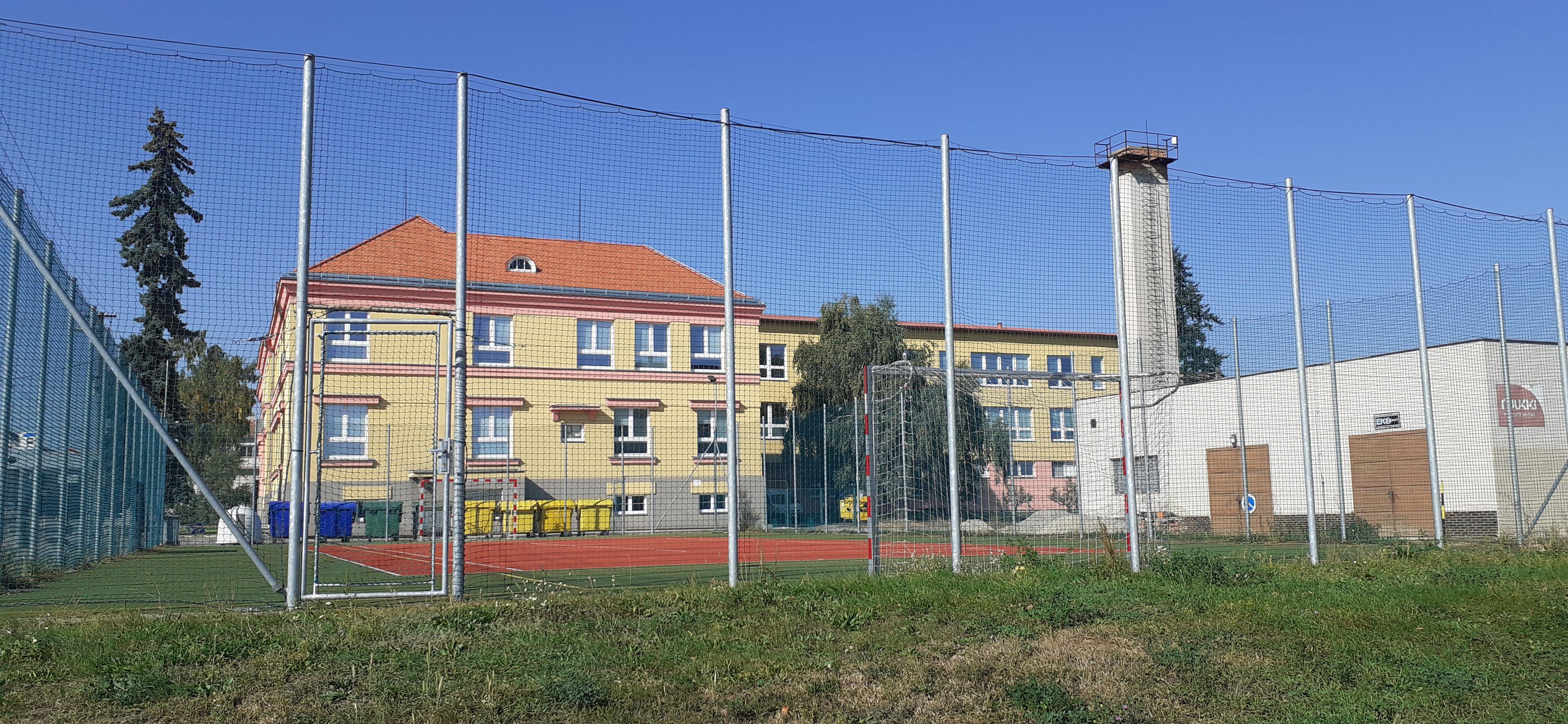 ZŠ a MŠ Višňové foto 3