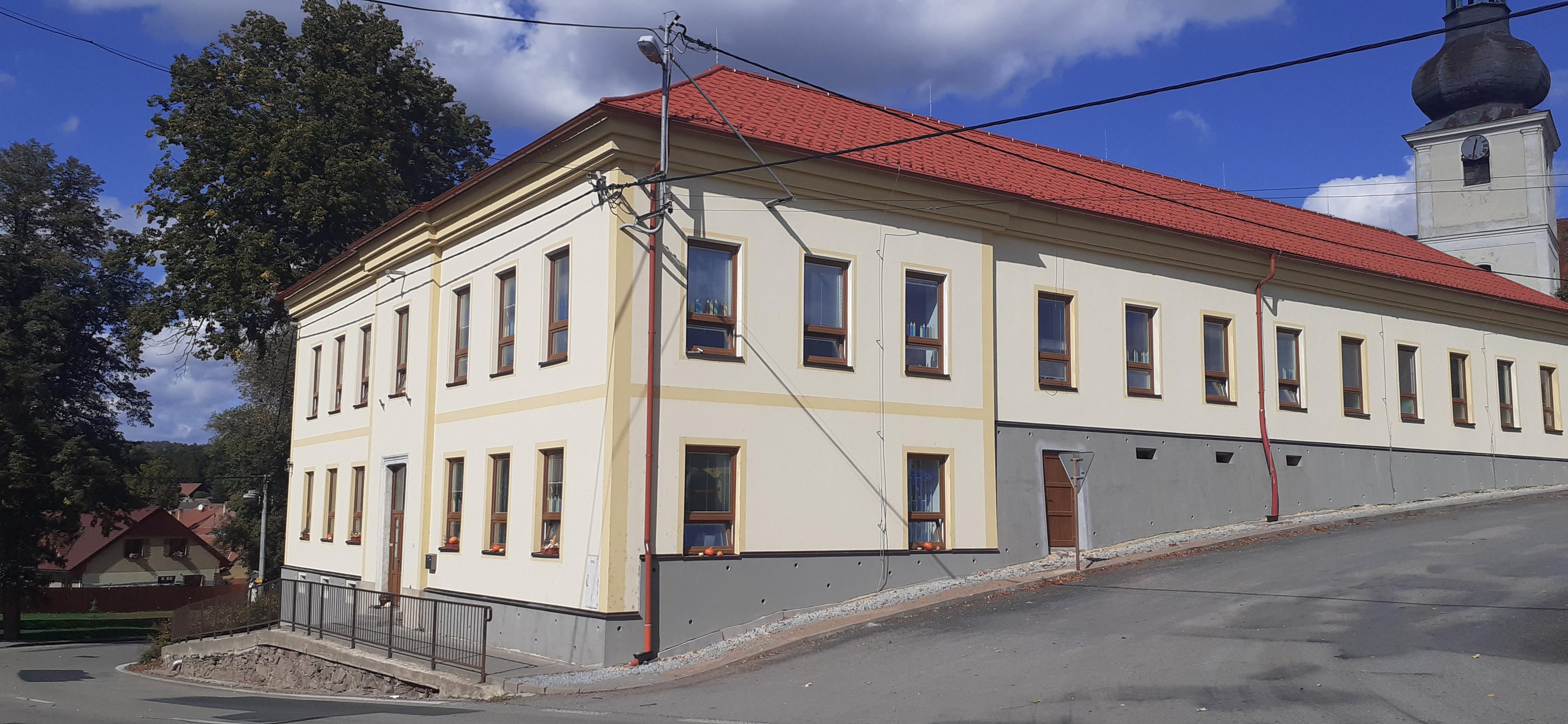 ZŠ a MŠ Sebranice foto 3
