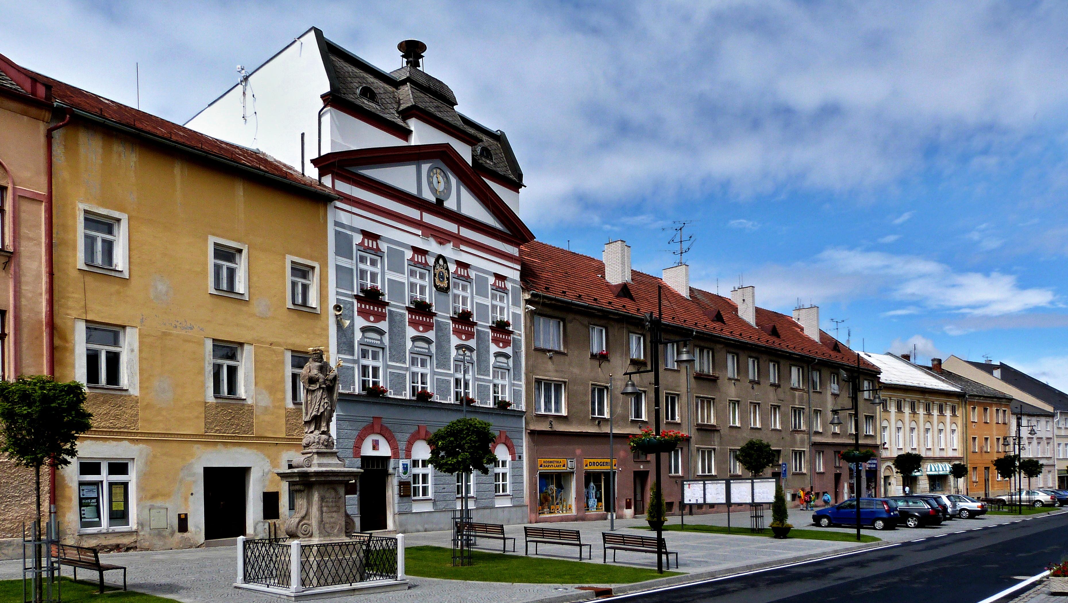 Zlaté Hory - městský úřad foto 4