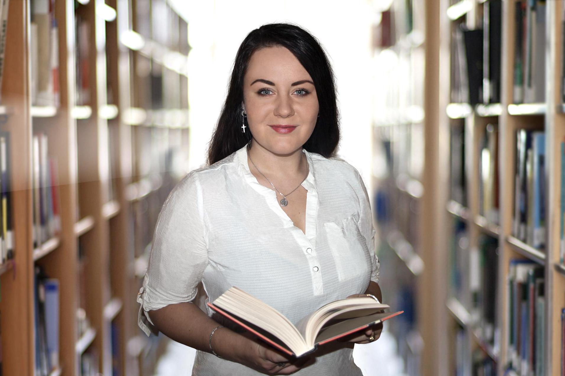 Mgr. Veronika Hlavatá, DiS. - Grafický designér