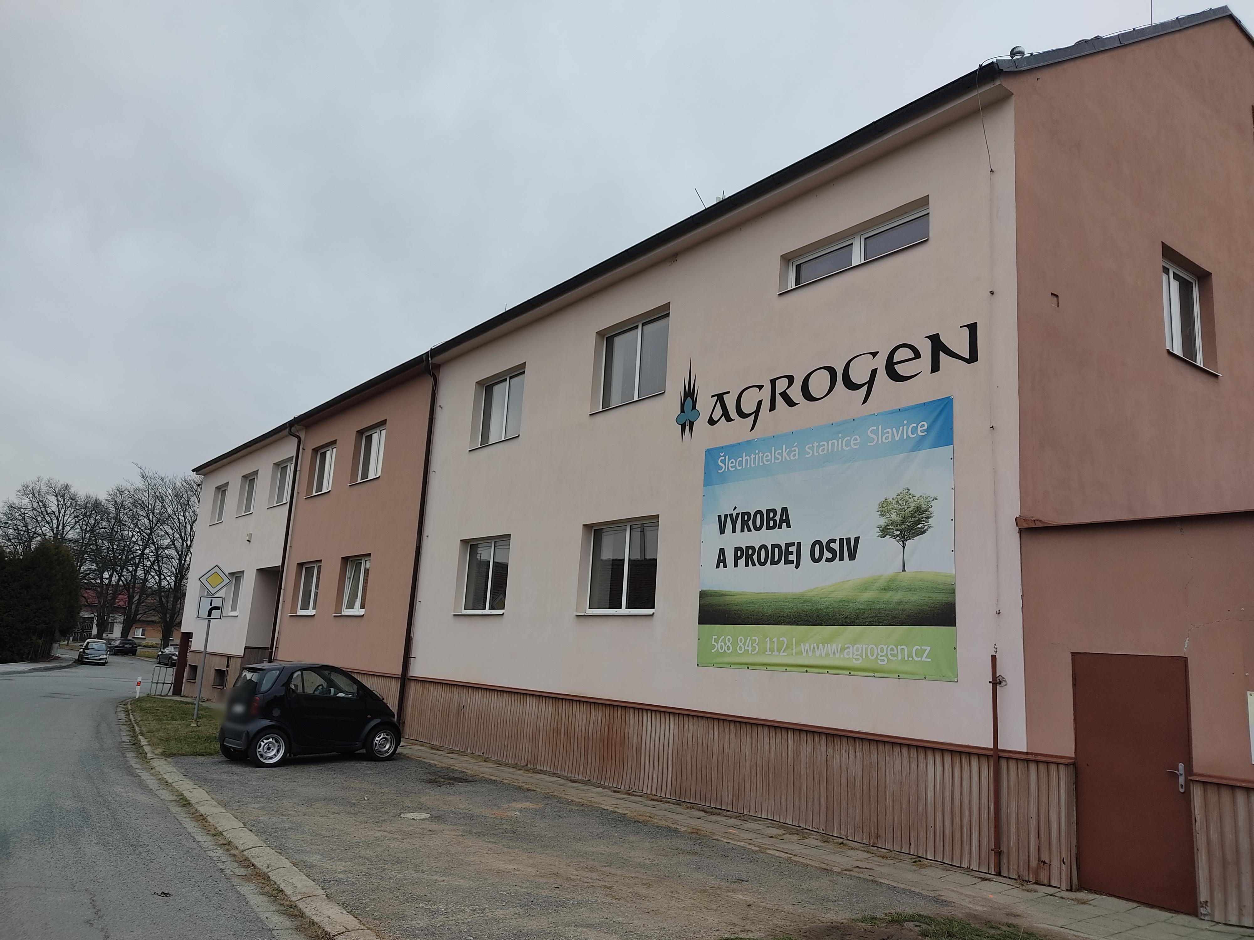 Šlechtitelská stanice Slavice