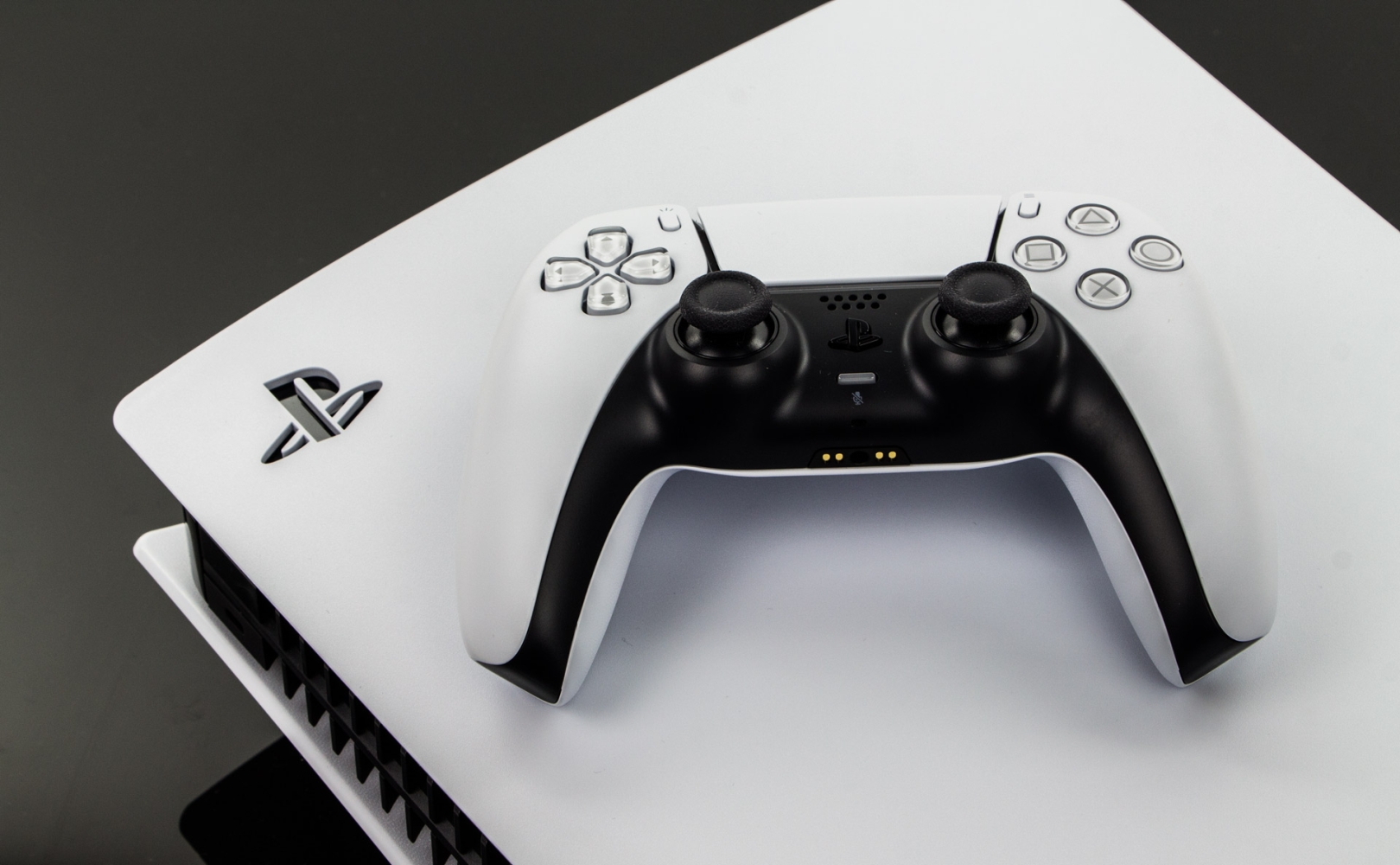 Servis a instalace elektroniky