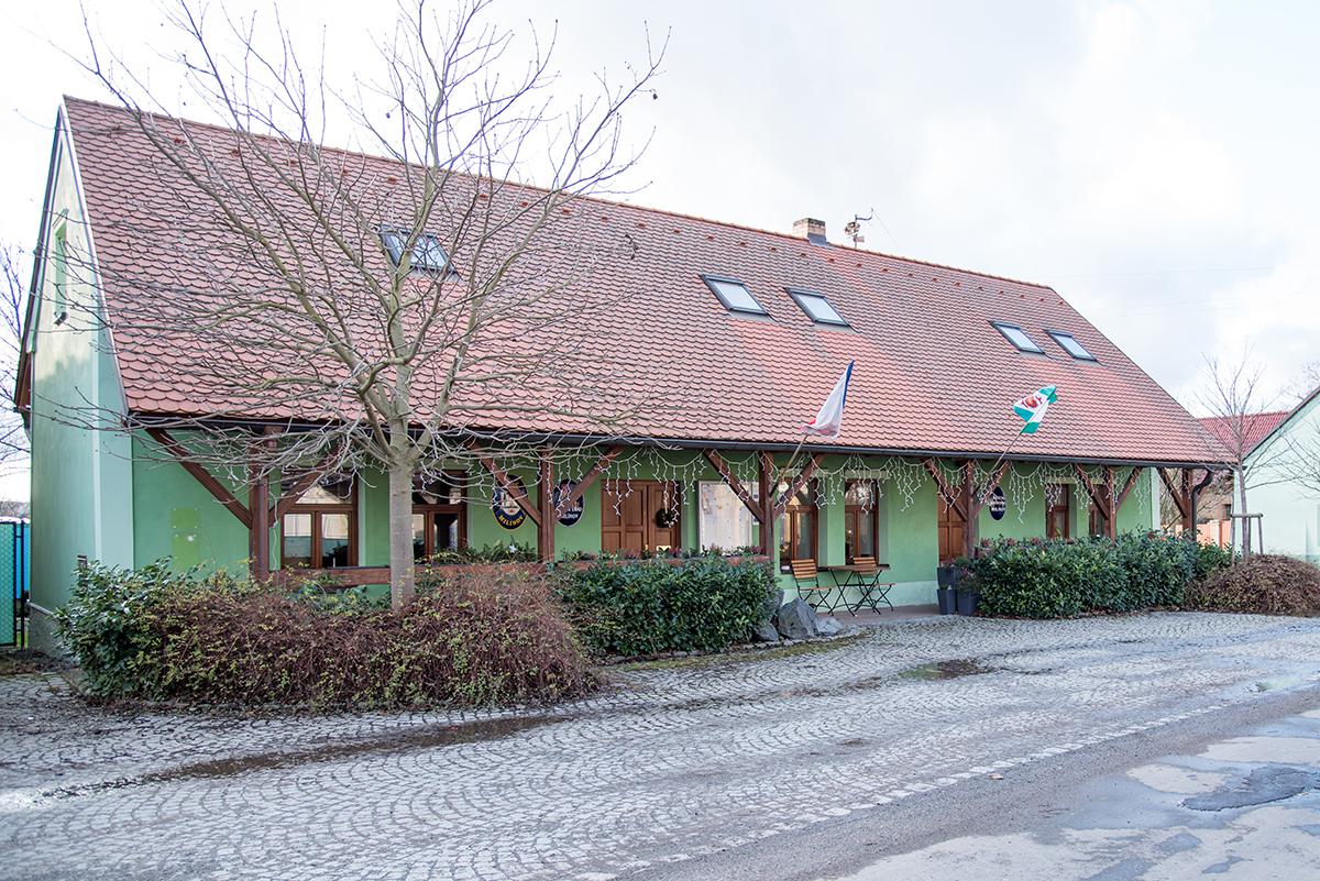 Milínov - obecní úřad foto 2