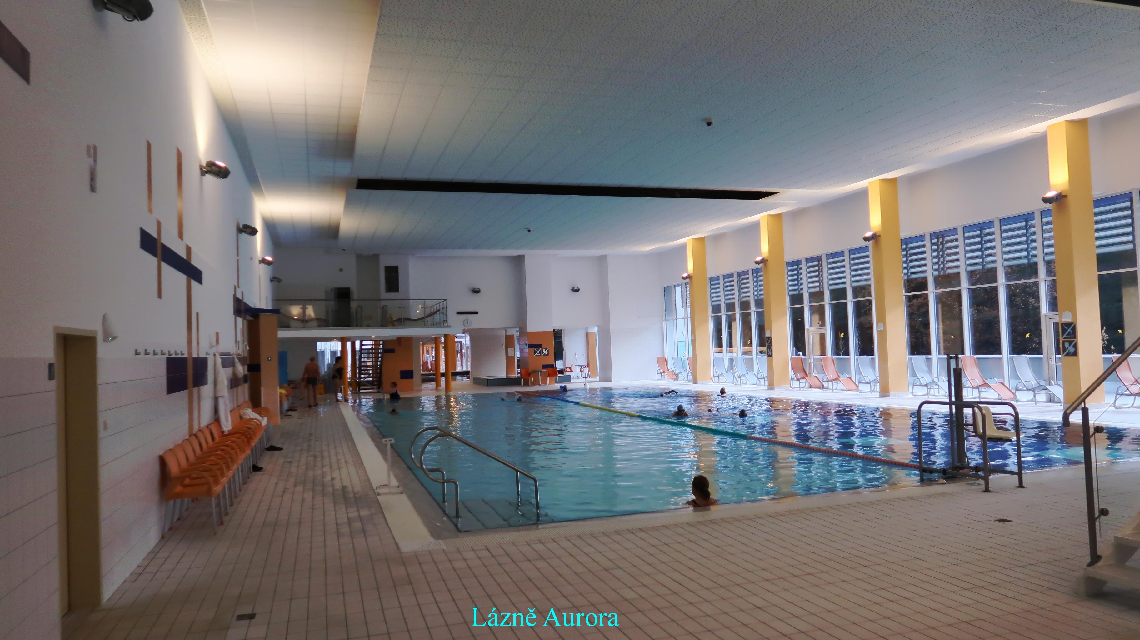 Plavecký bazén - Wellnesscentrum Aqua viva foto 4