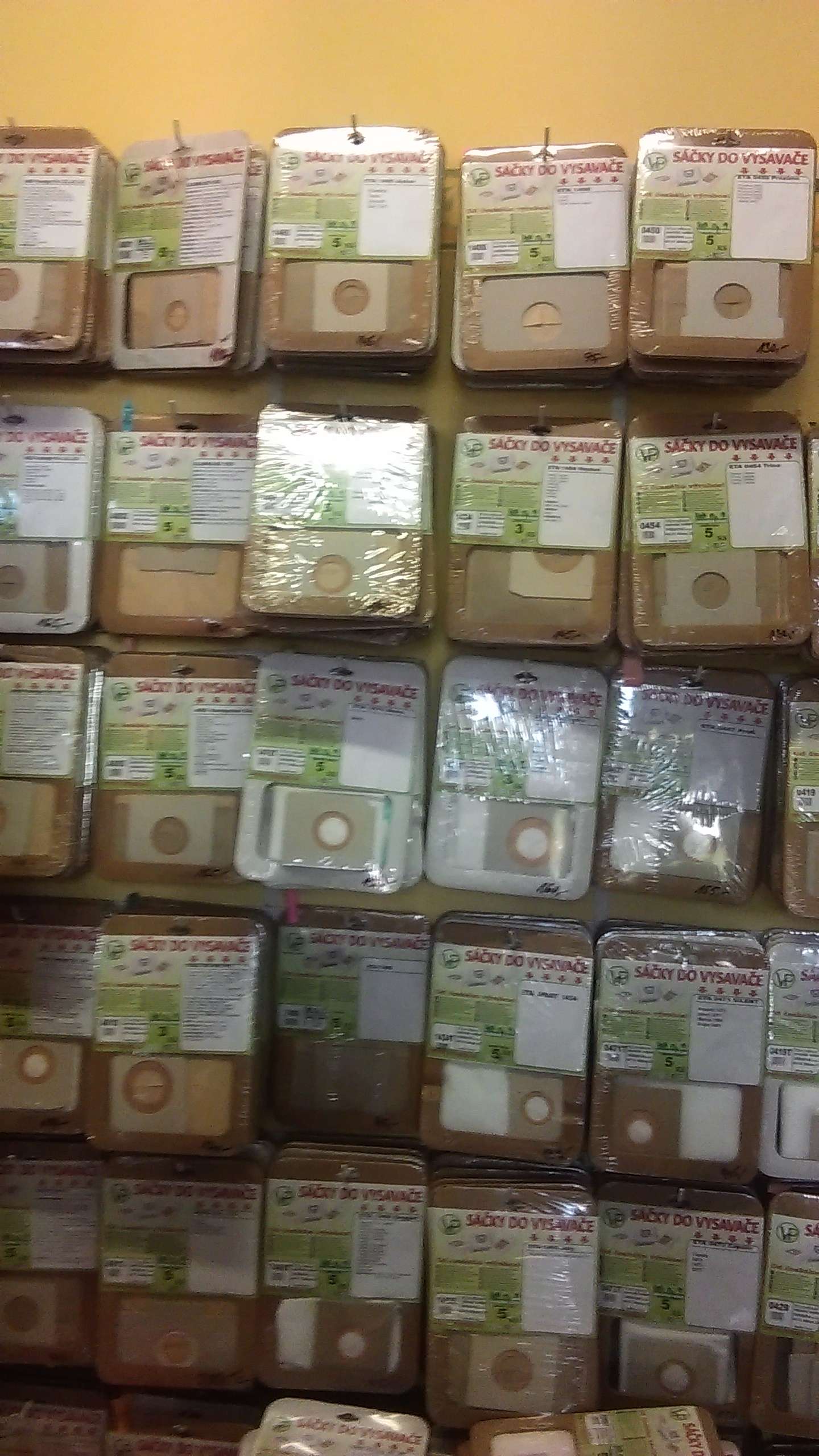 Prodejna sáčků do vysavačů Václav Svěrák foto 2