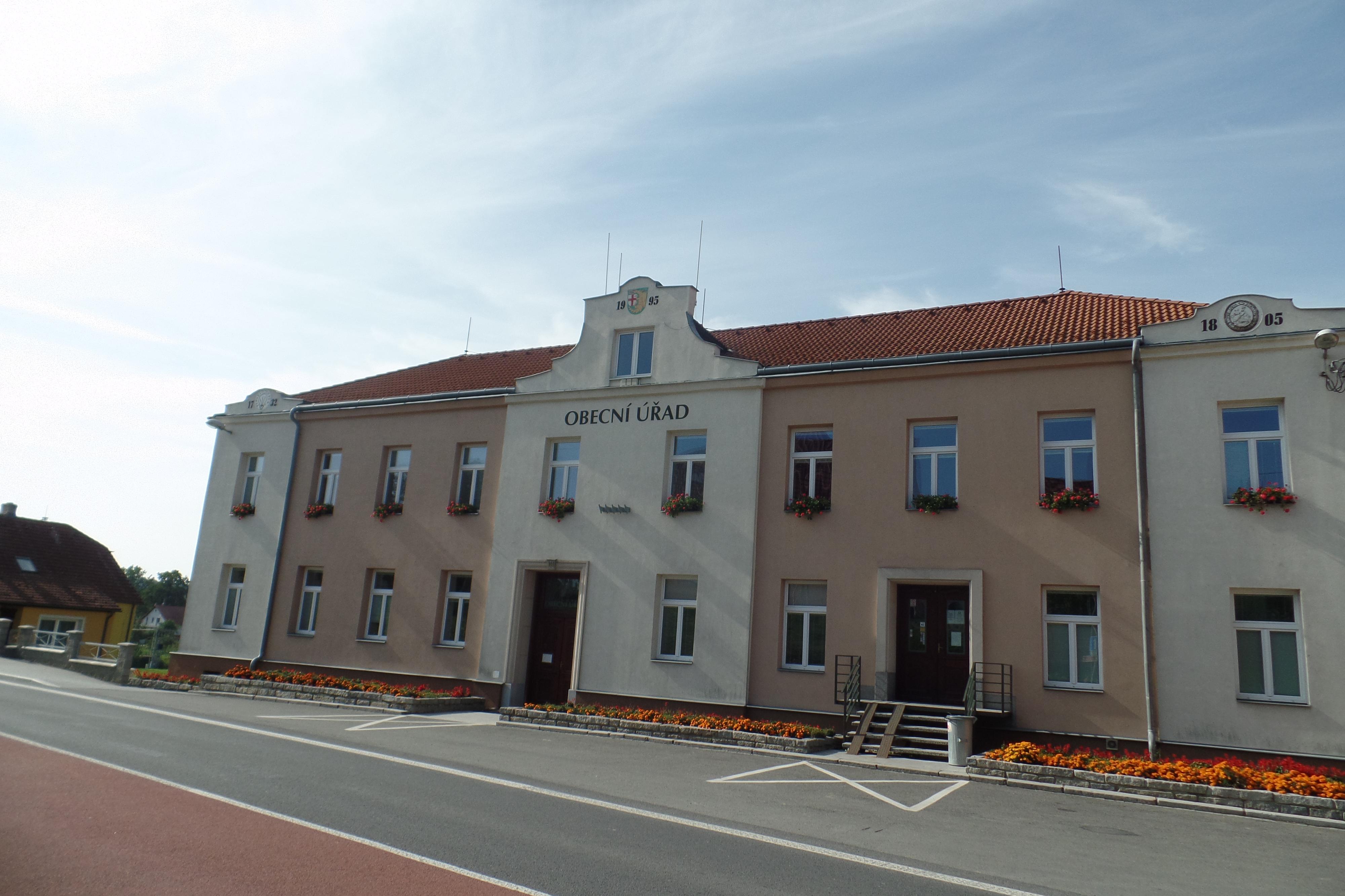Městská knihovna Bělotín foto 2
