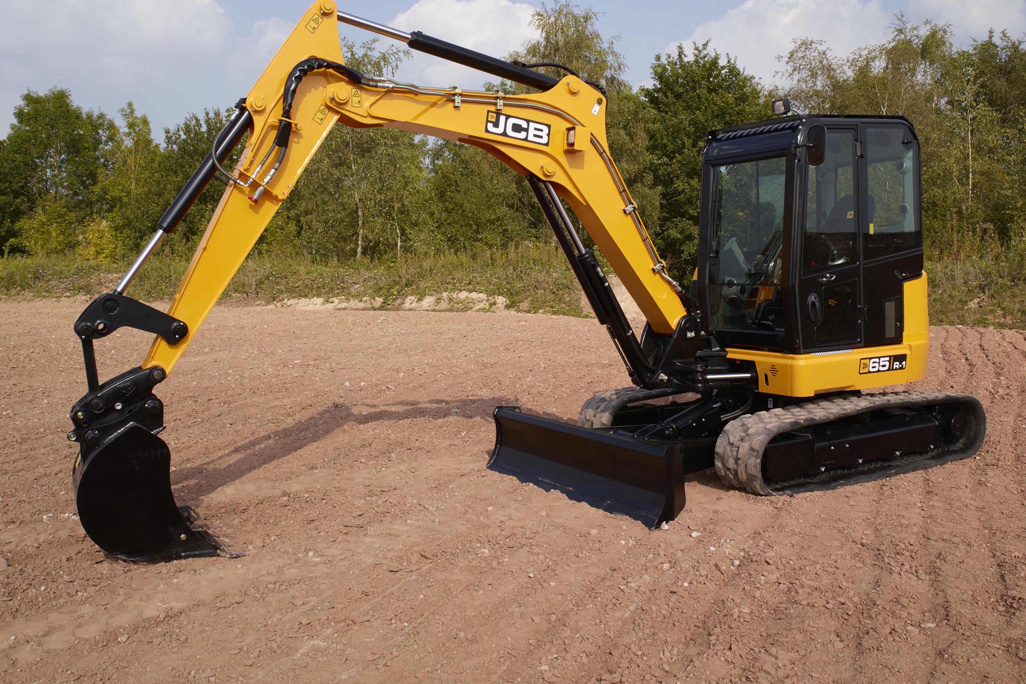 Miroslav Špaček - zemní, výkopové a demoliční práce