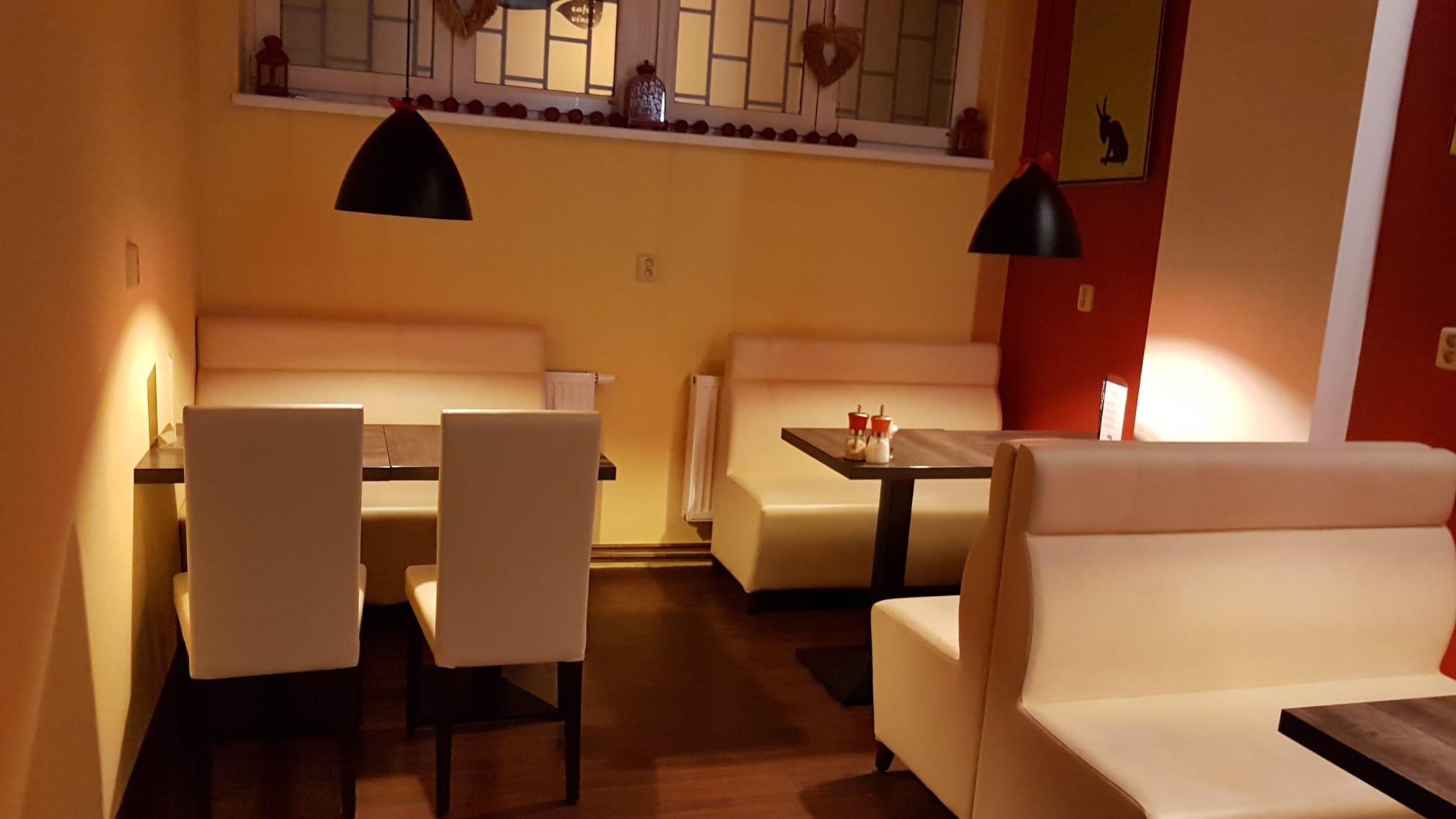 Restaurace a kavárna  BO ASI ! foto 5