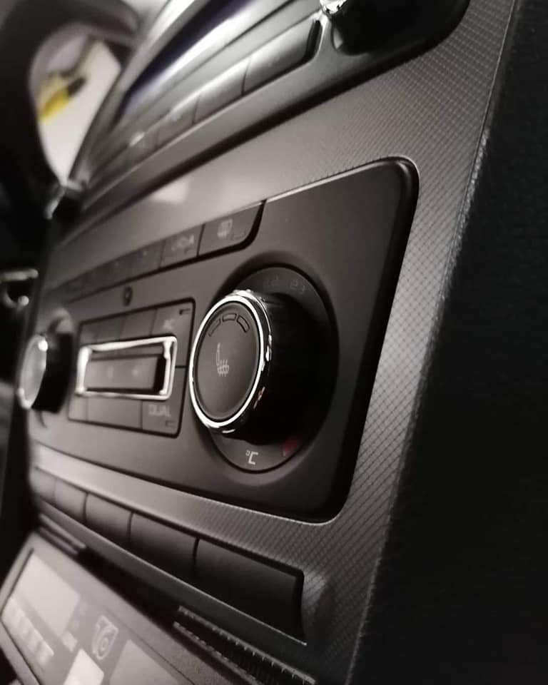 Taxislužba Jakub Chroust Taxíkno